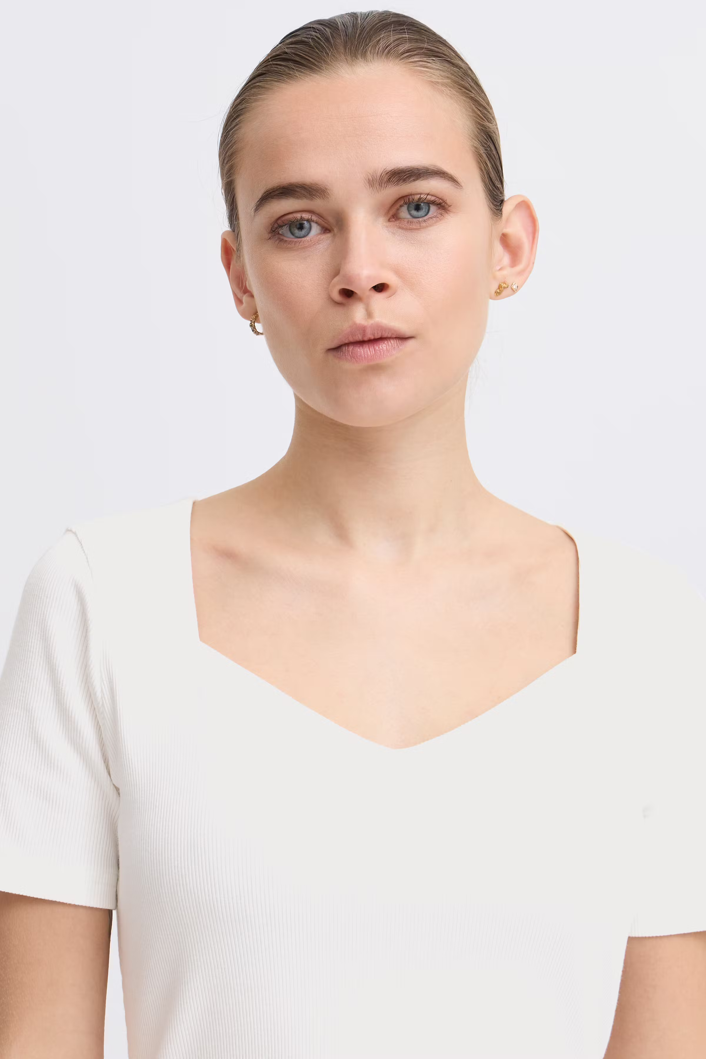 IHORETA T-shirt LOOKBOOK DETAIL 20120617-114201