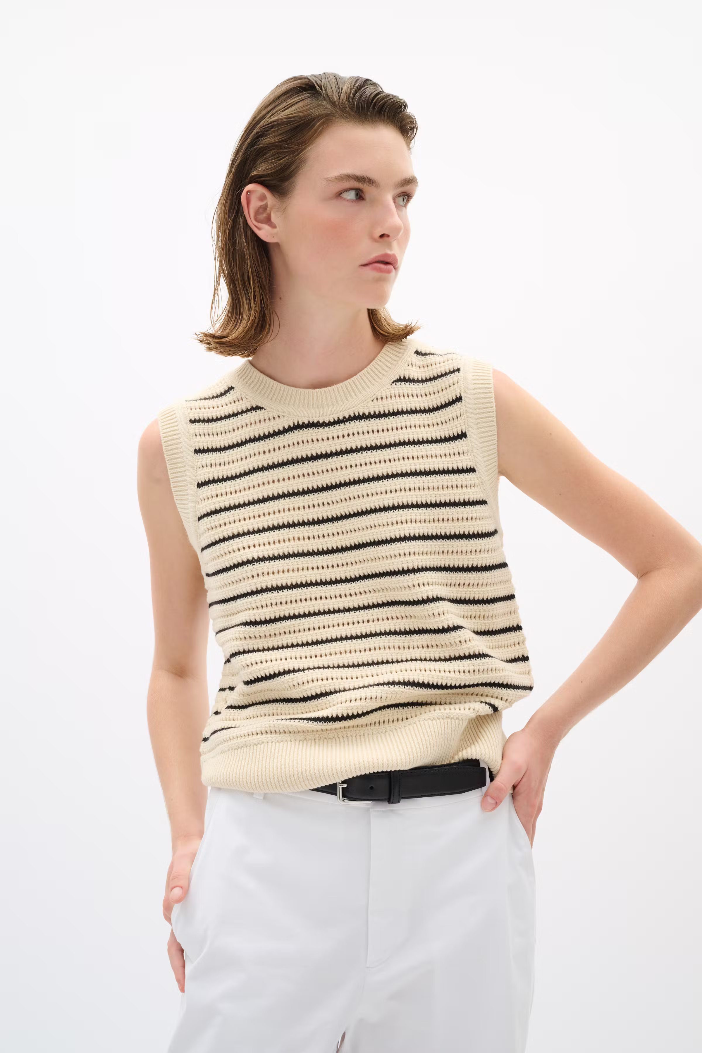 NELLIIW Top LOCATION NONE 30112521-900004134