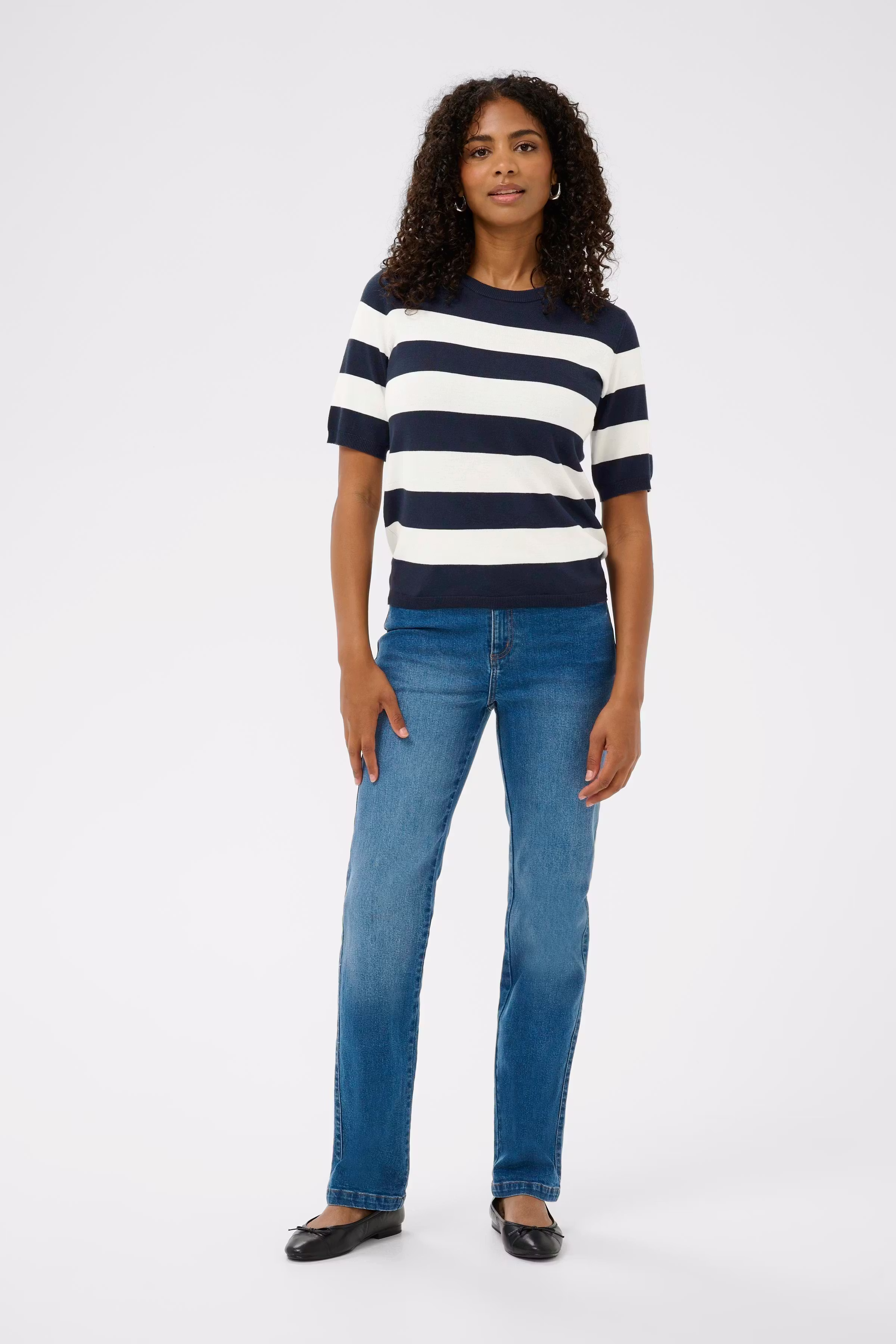 KAlizza Pullover LOOKBOOK FRONT 10508410-107457