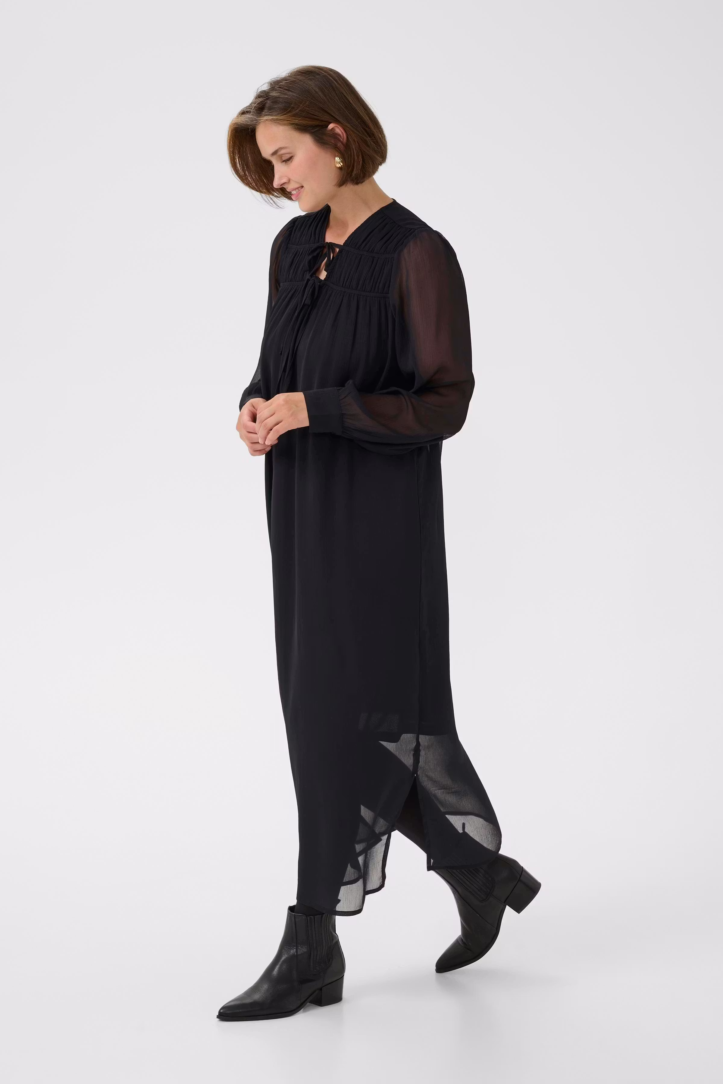 BPcarin Klänning LOOKBOOK FRONT 40200055-100121
