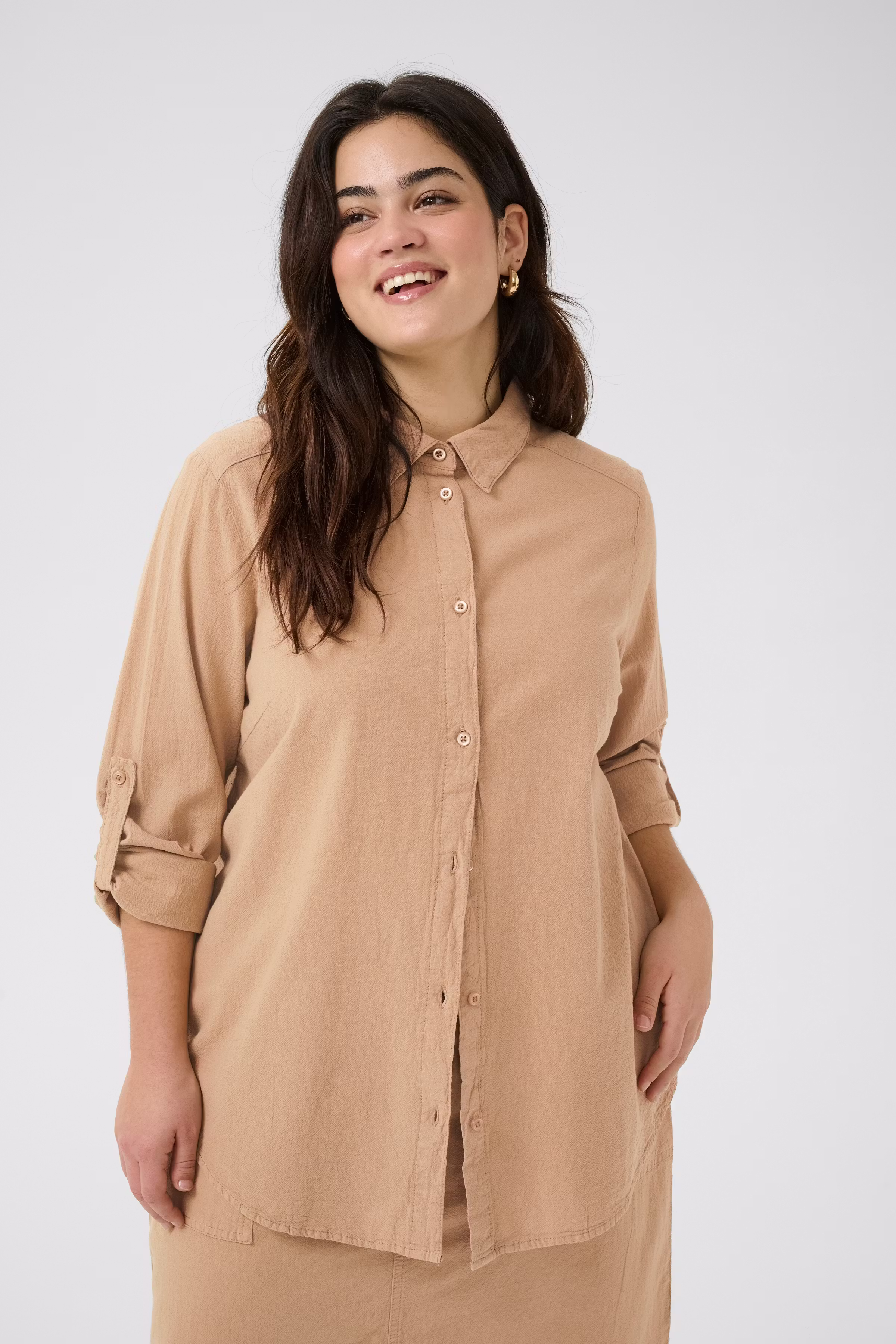 KCnana Skjorta LOOKBOOK FRONT 10583171-101239