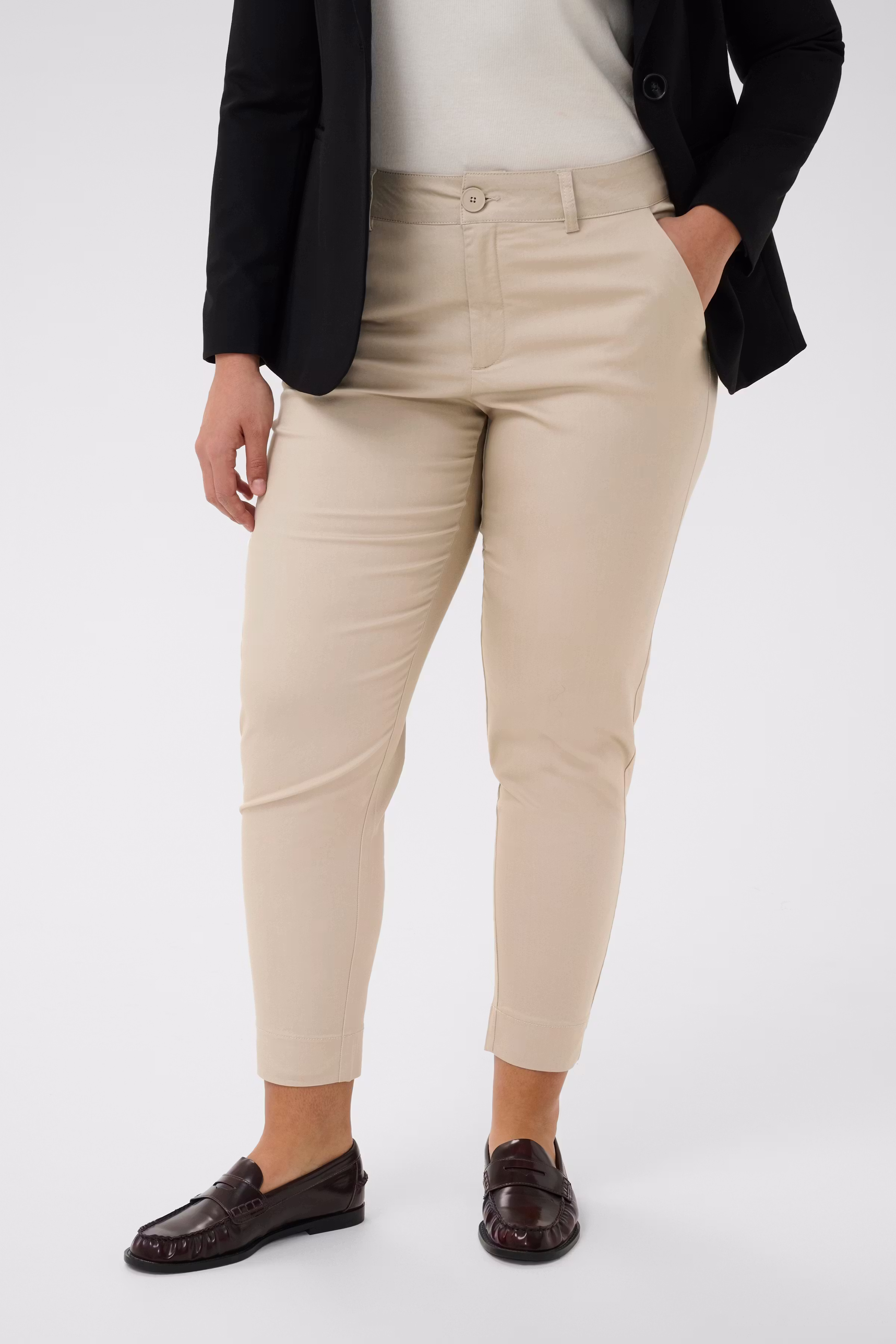 KCleana Trousers LOOKBOOK FRONT 10581546-151305