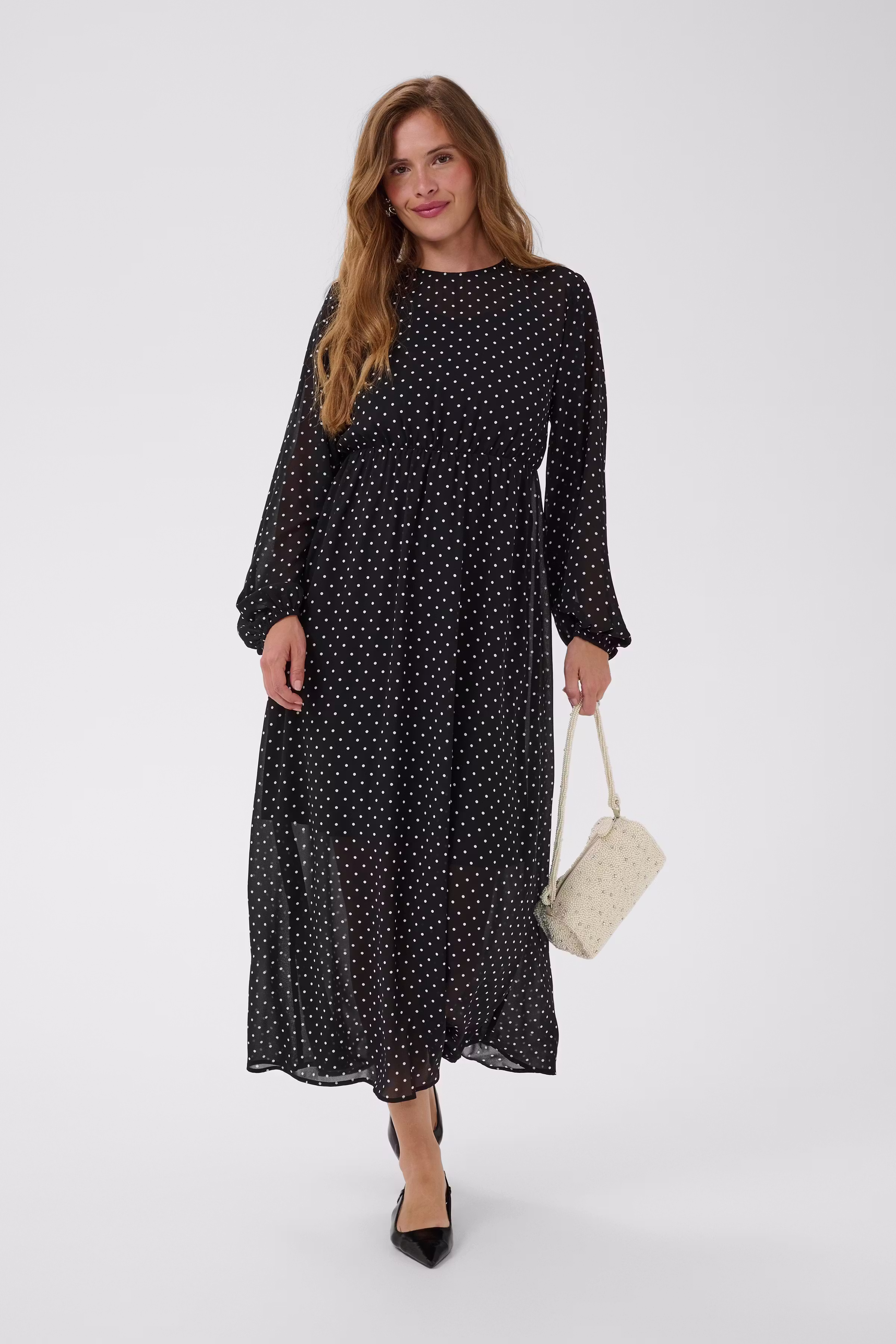 KAmindy Dress LOOKBOOK FRONT 10512176-109793