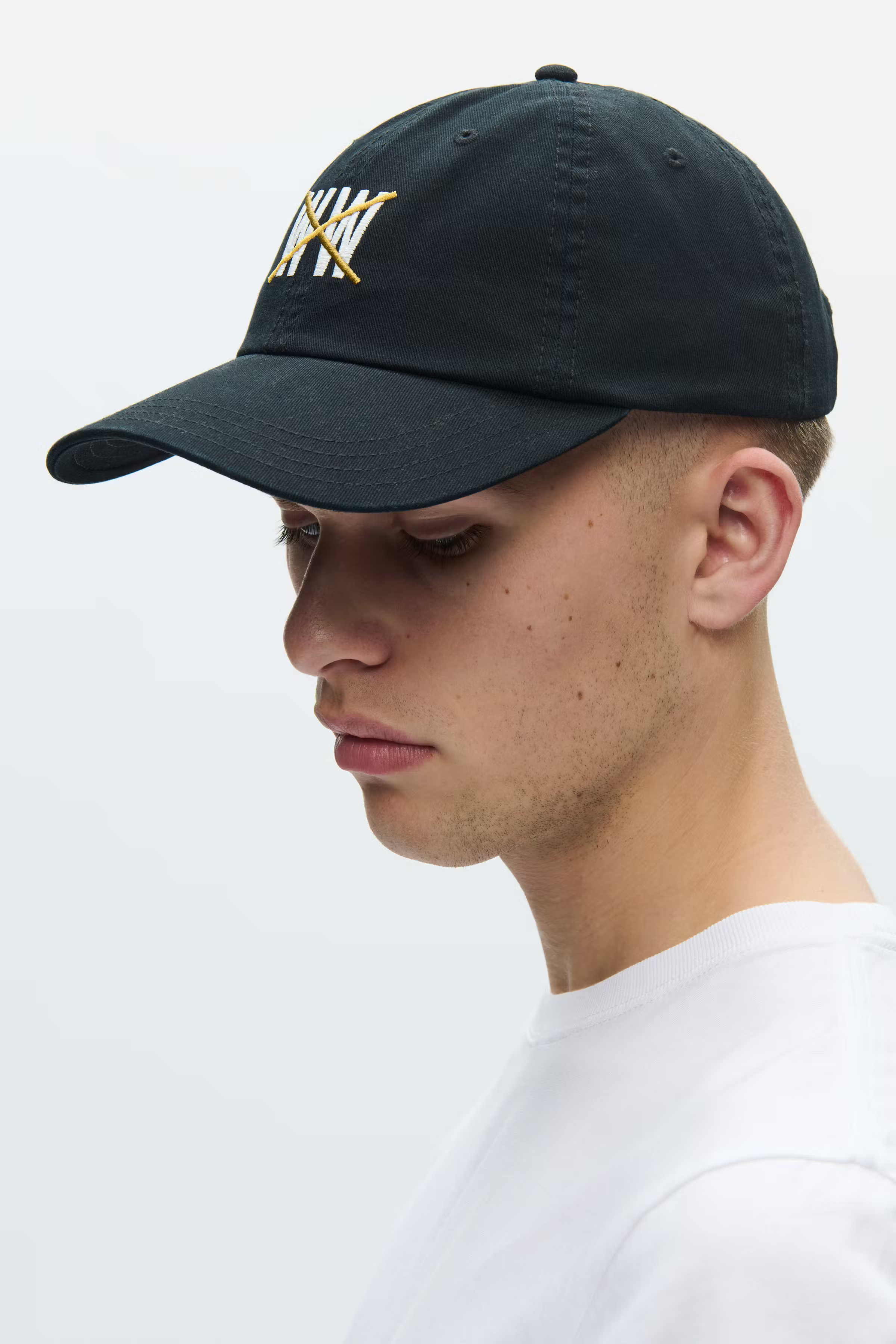 WWTaxi Caps LOCATION NONE 30251857-303700