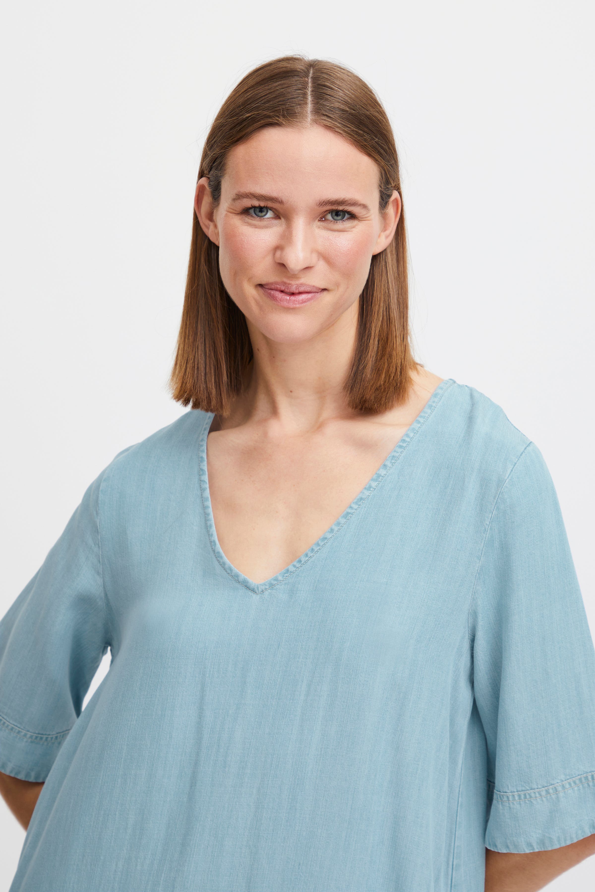 BYLANA Kjole LOOKBOOK DETAIL 20814500-200460