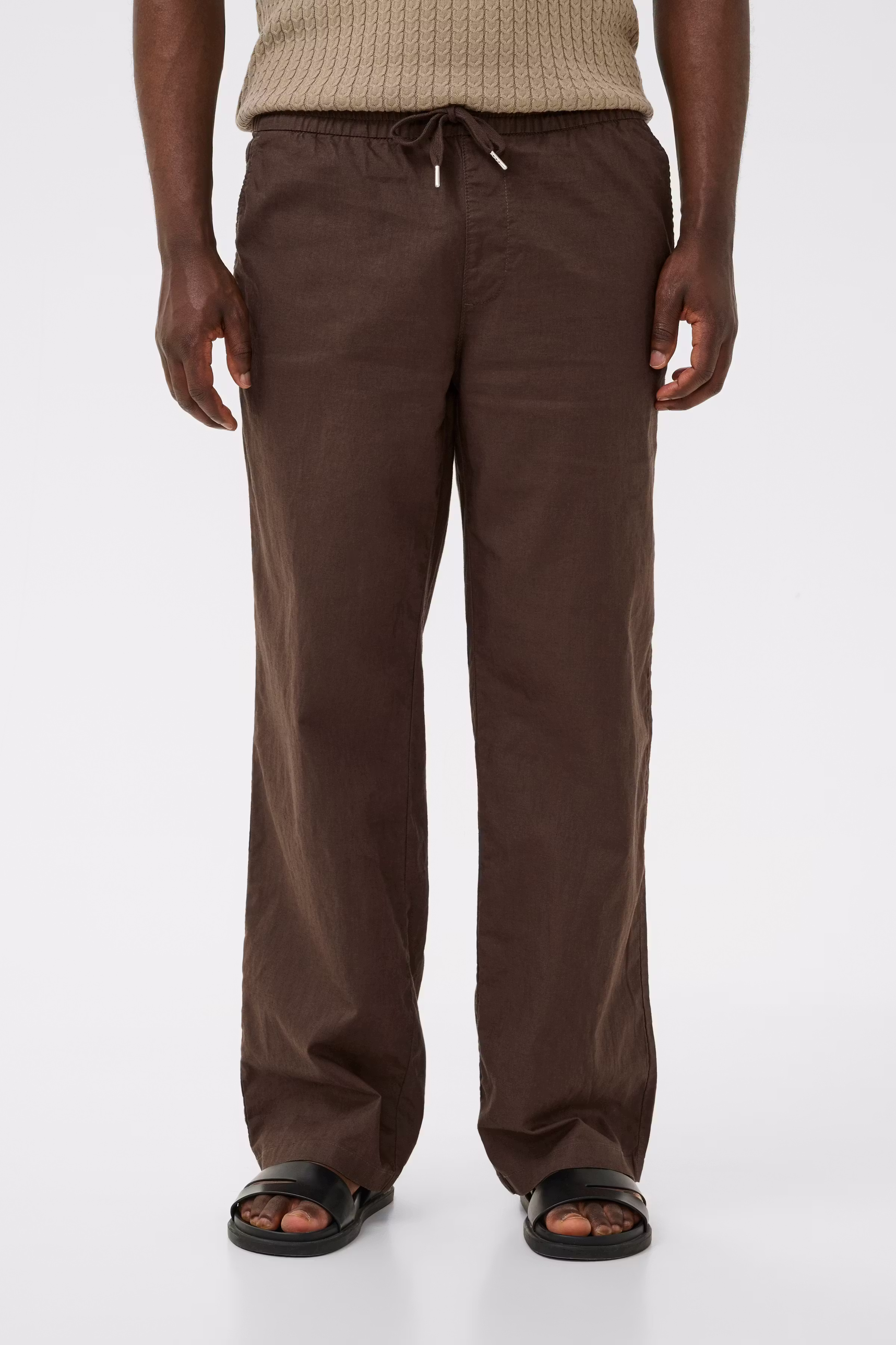 MABarton Wide Bukser LOOKBOOK FRONT 30208435-190912