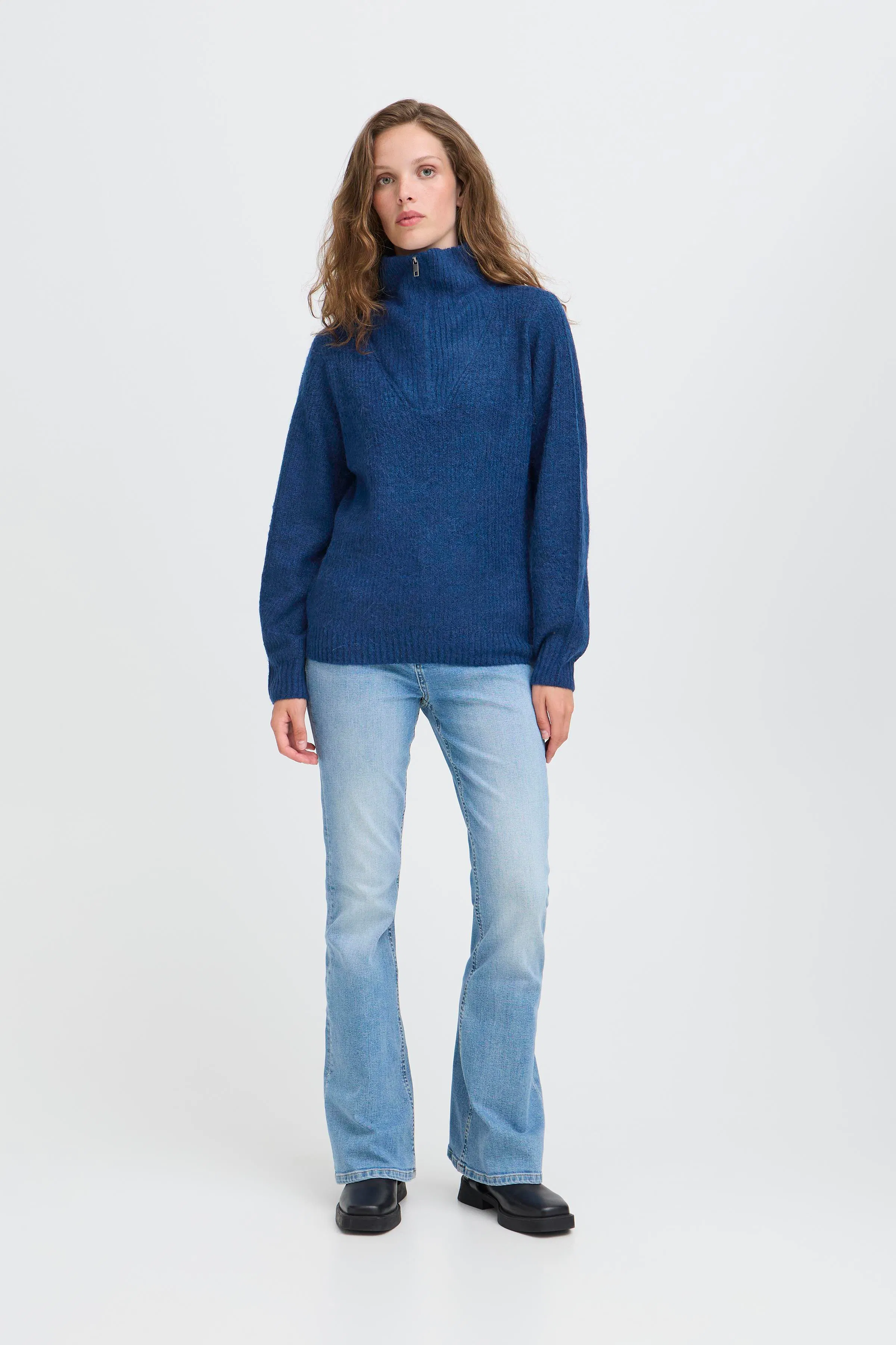 IHKAMARA Pullover LOOKBOOK FRONT 20124531-194029