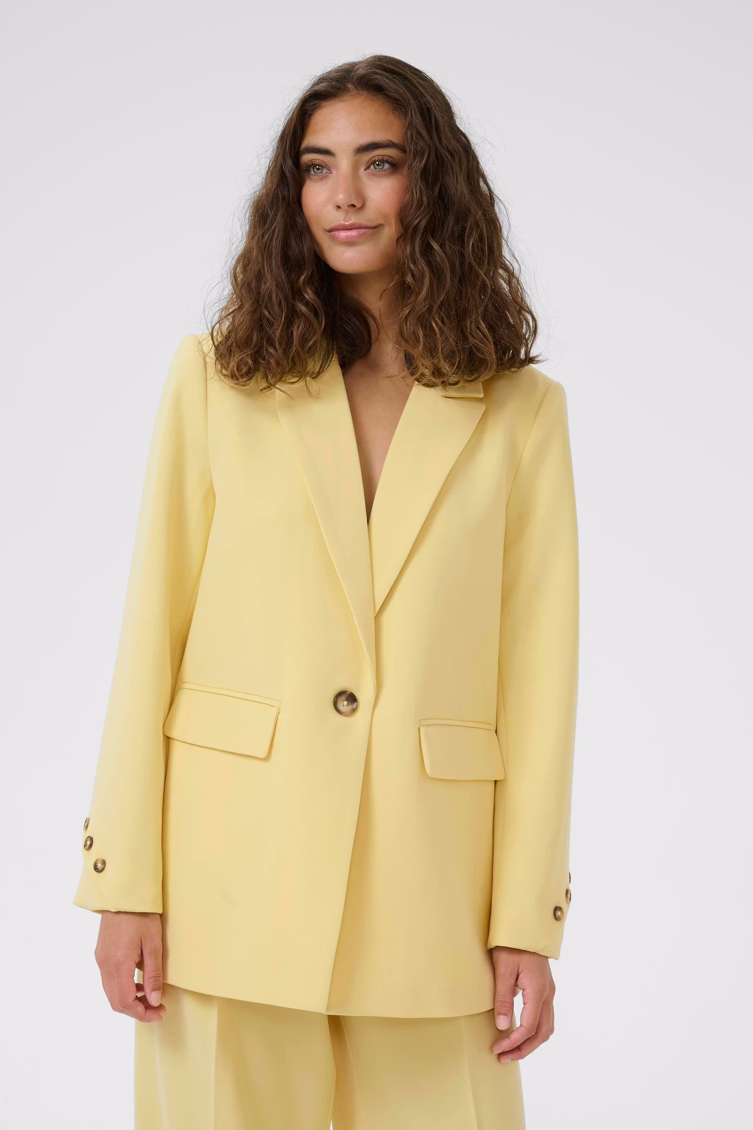 CUnalina Blazer LOOKBOOK FRONT 50112885-120711