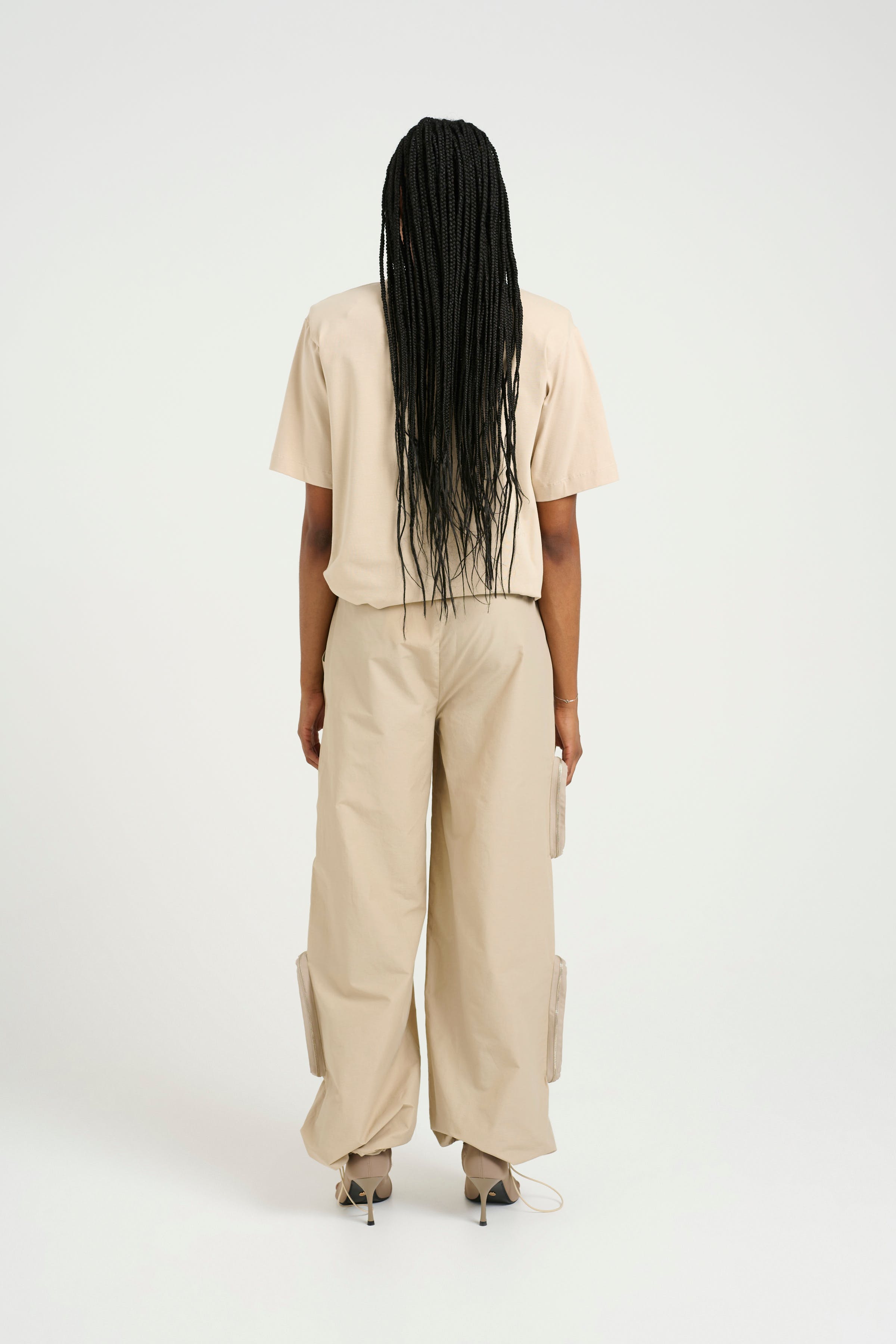 EsmanaGZ Cargo trousers LOOKBOOK BACK 10909304-161102