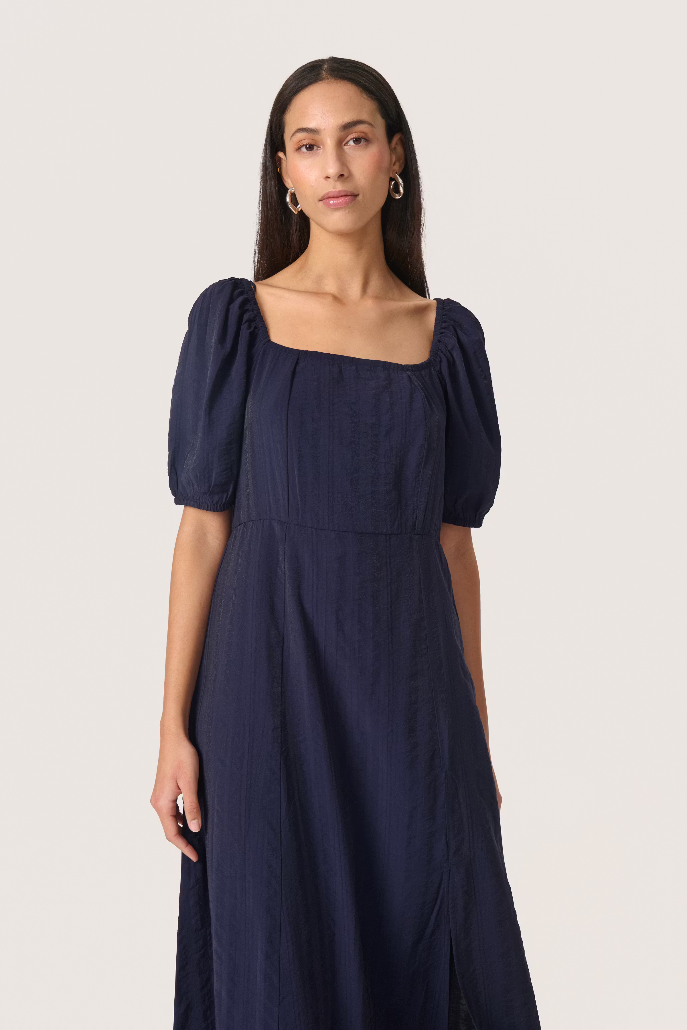 SLEmine Kleid LOOKBOOK FRONT 30408218-193924