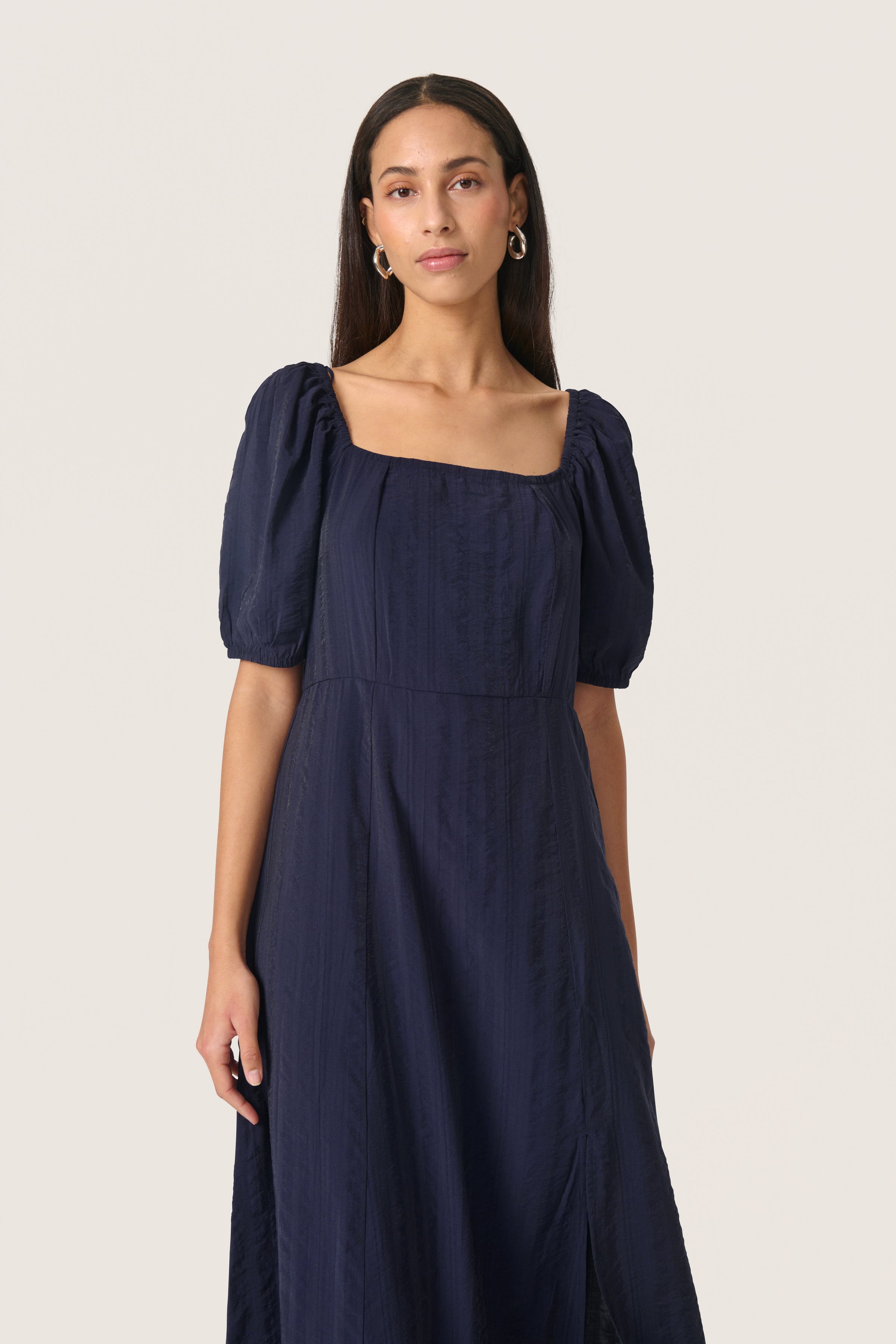 SLEmine Kleid LOOKBOOK FRONT 30408218-193924