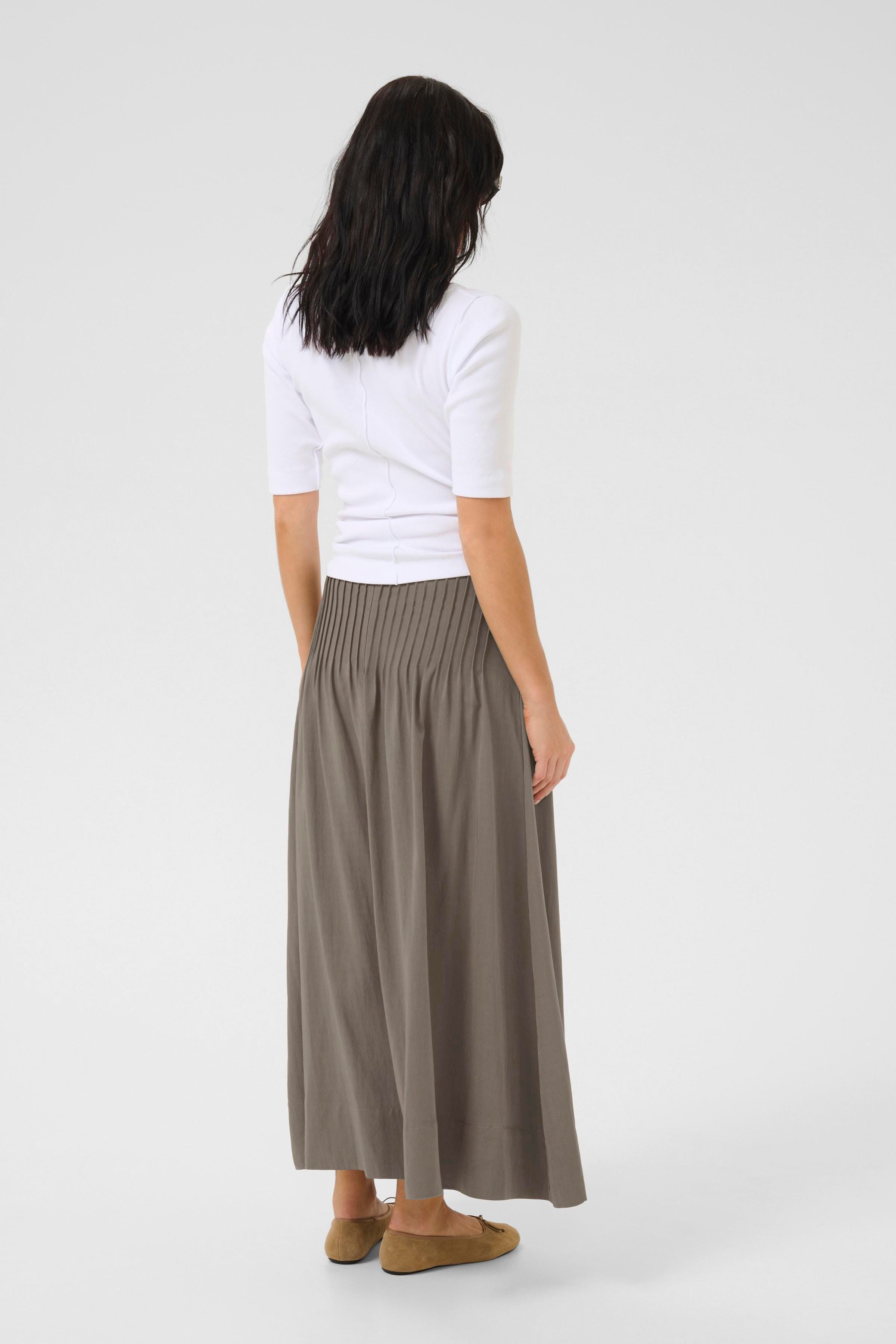 GildaMW Rok LOOKBOOK BACK 10705142-181112