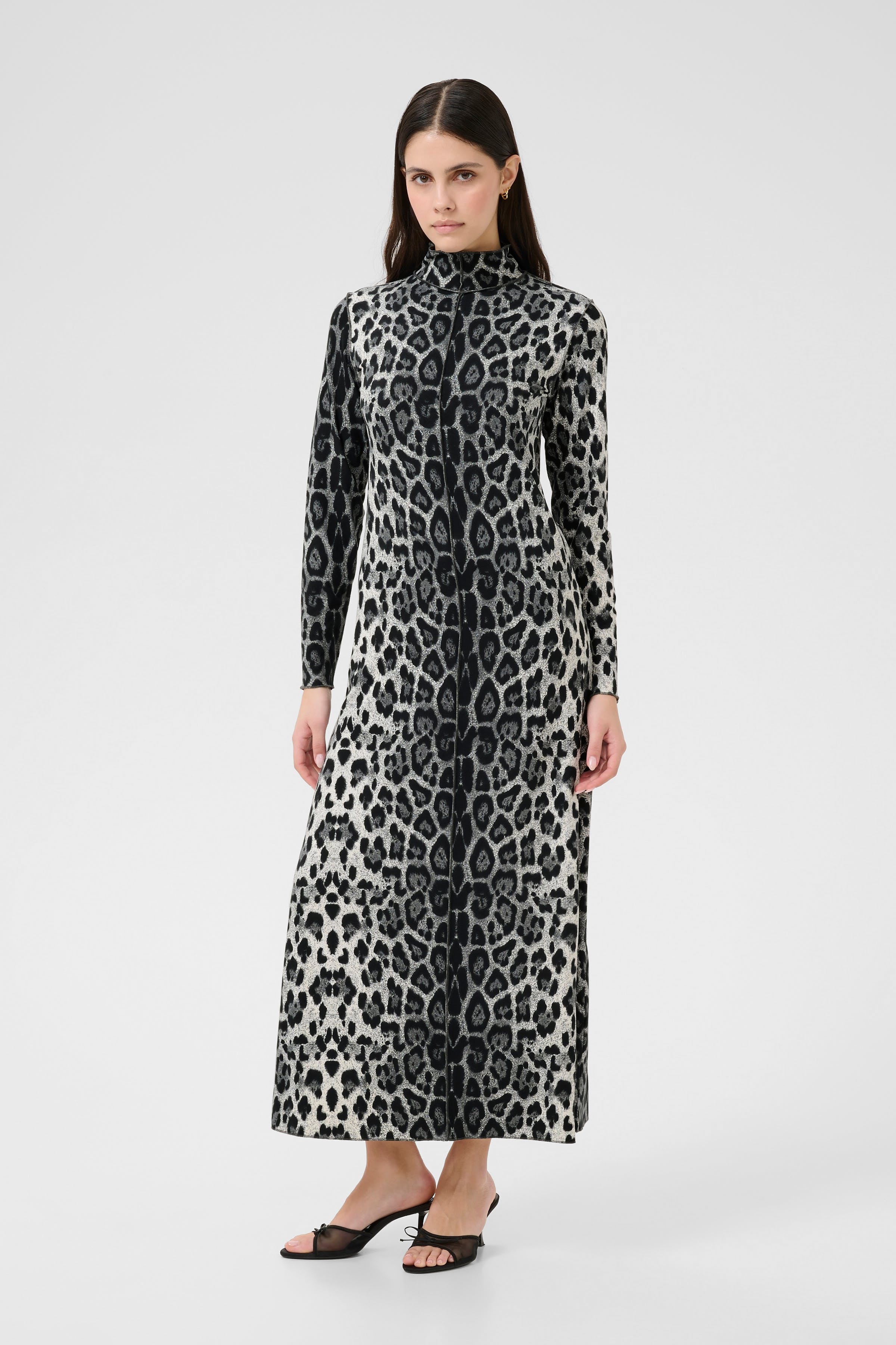 KBPavie Leopard Kleid LOOKBOOK FRONT 10105473-108963
