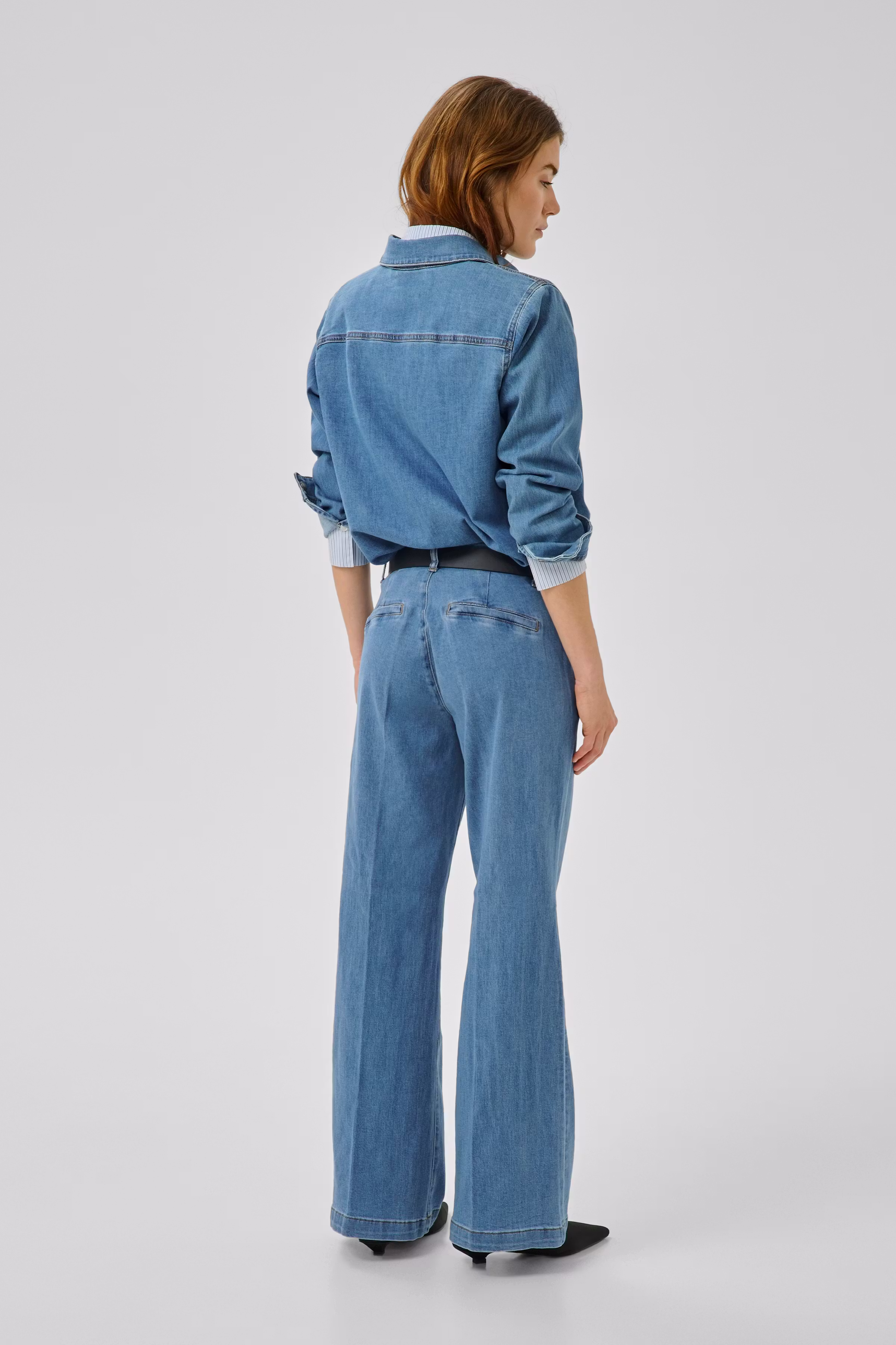 JEANS WIDE 30 THE LARA 115 LOOKBOOK BACK 10705210-100053