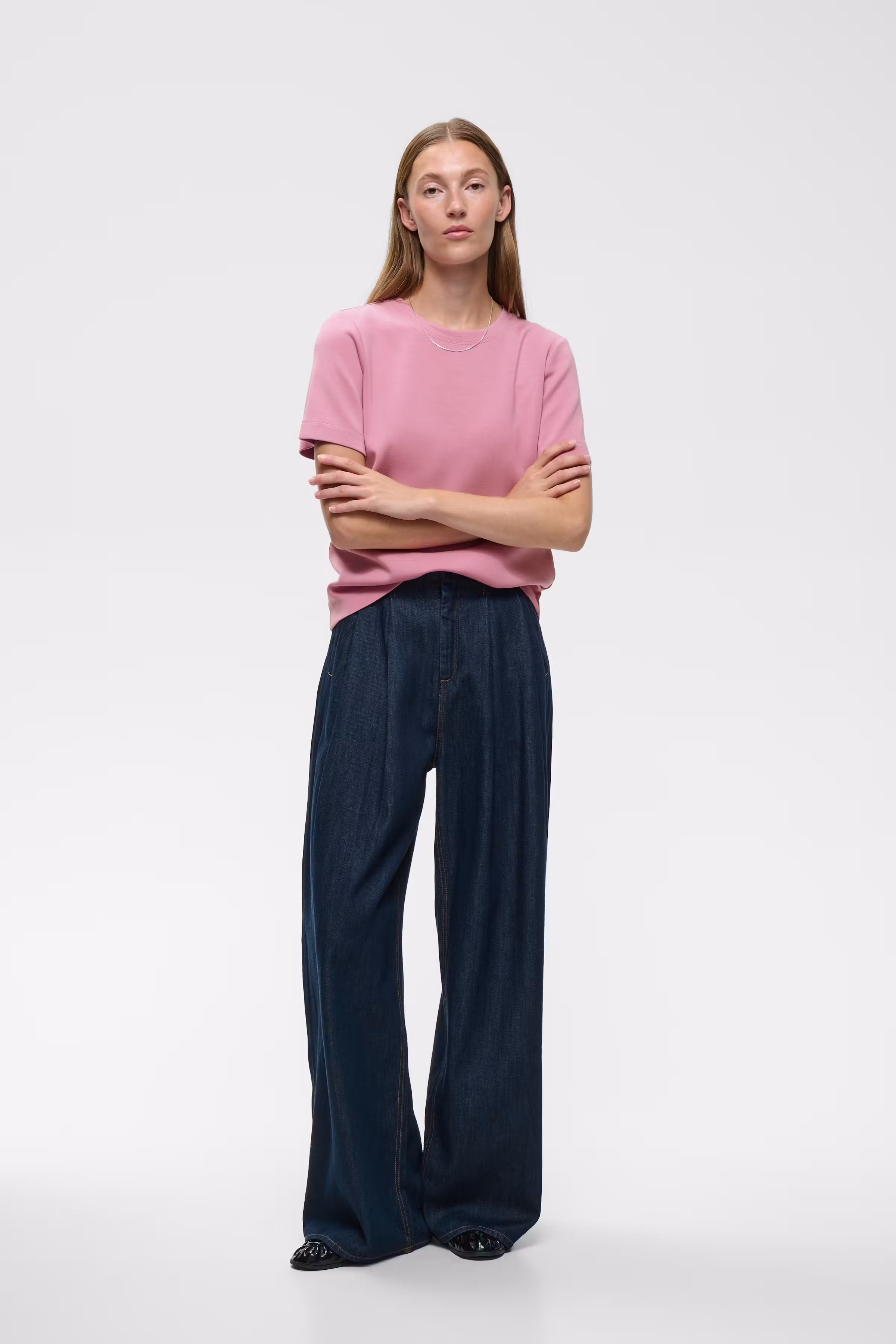 VincentIW Vincent T-shirt LOOKBOOK FRONT 30106201-161712