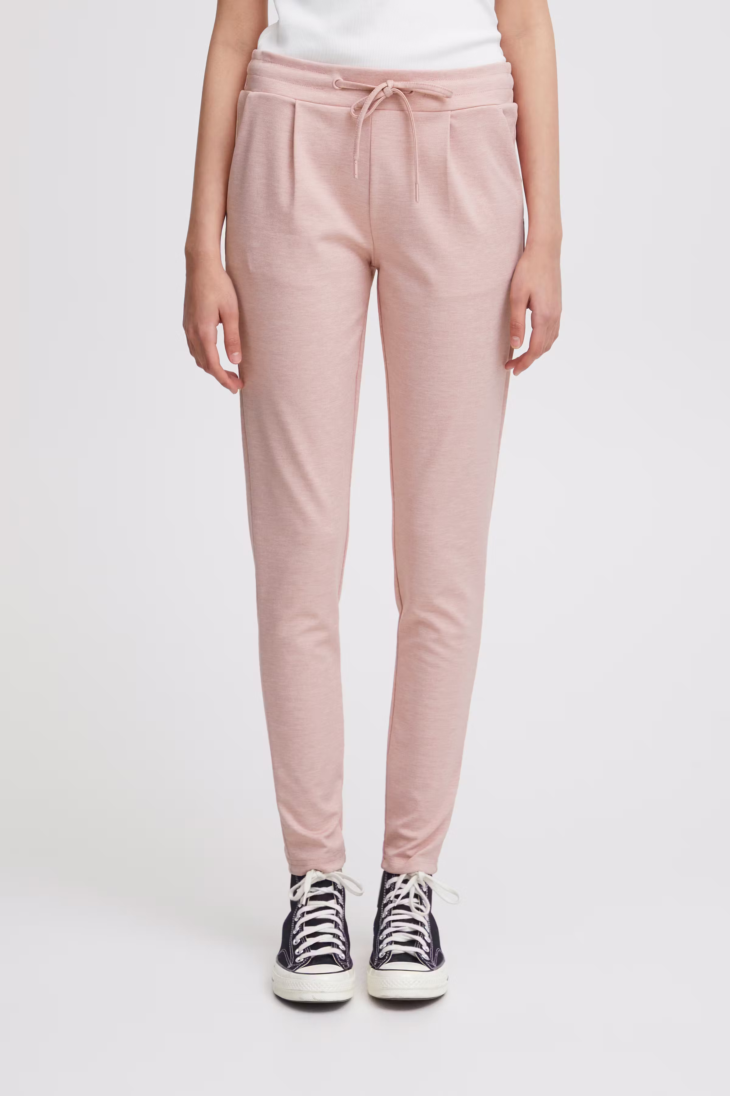 IHKATE Hose LOOKBOOK FRONT 20105036-12524