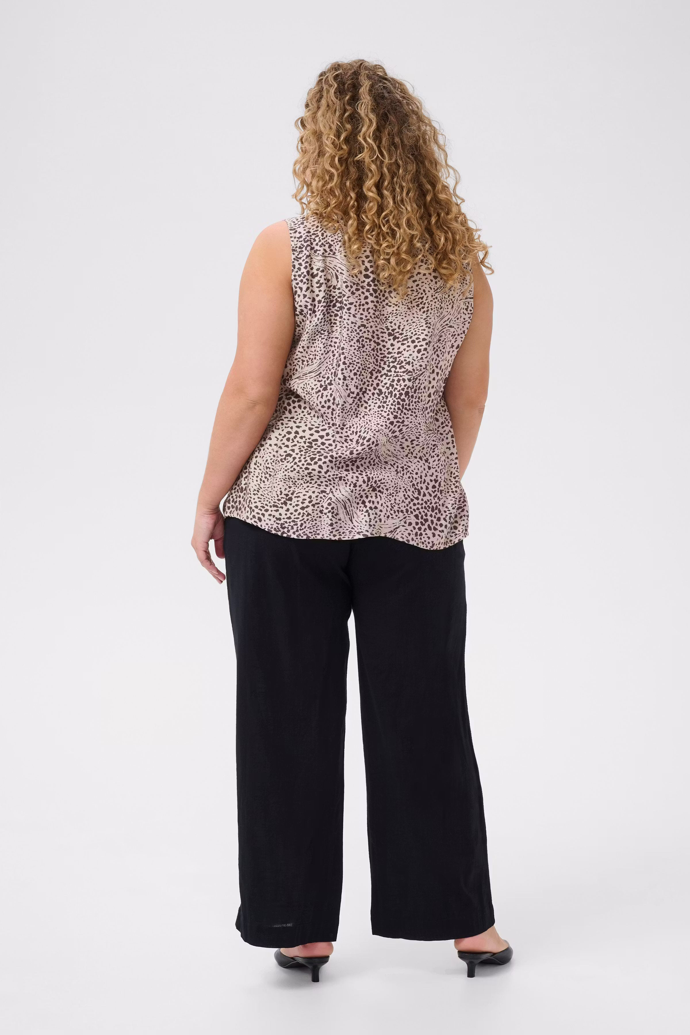 KCdebri Top Léopard LOOKBOOK BACK 10583206-107403