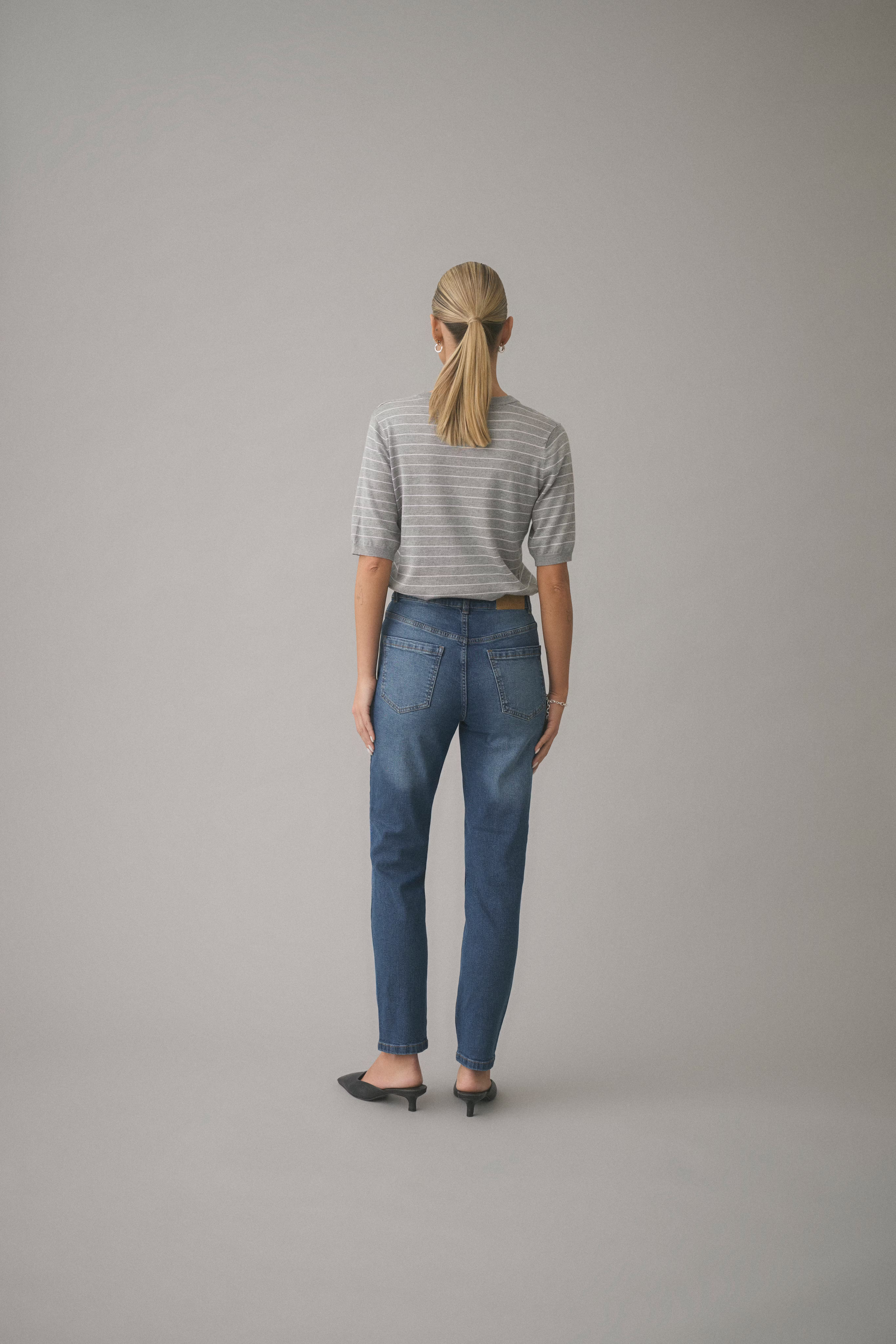 KAwillow Jeans LOCATION NONE 10510714-102272