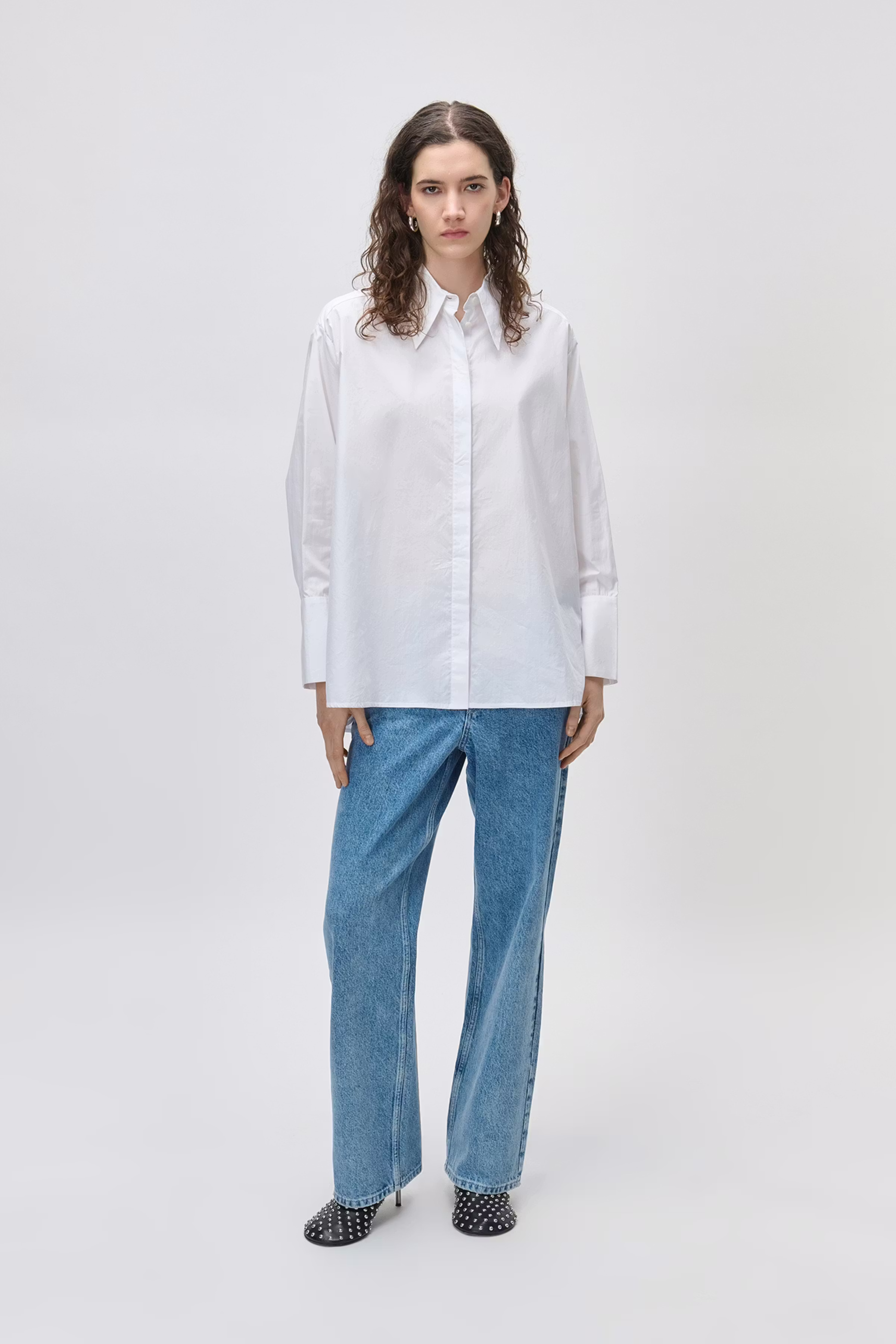 ELVIE Blouse LOOKBOOK FRONT 30600573-WH001