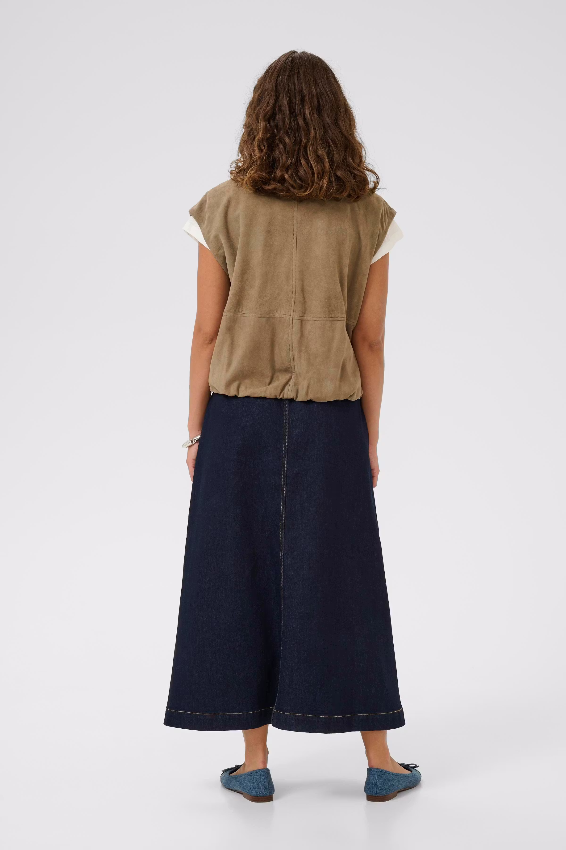 CUannemie Vest LOOKBOOK BACK 50112731-171009