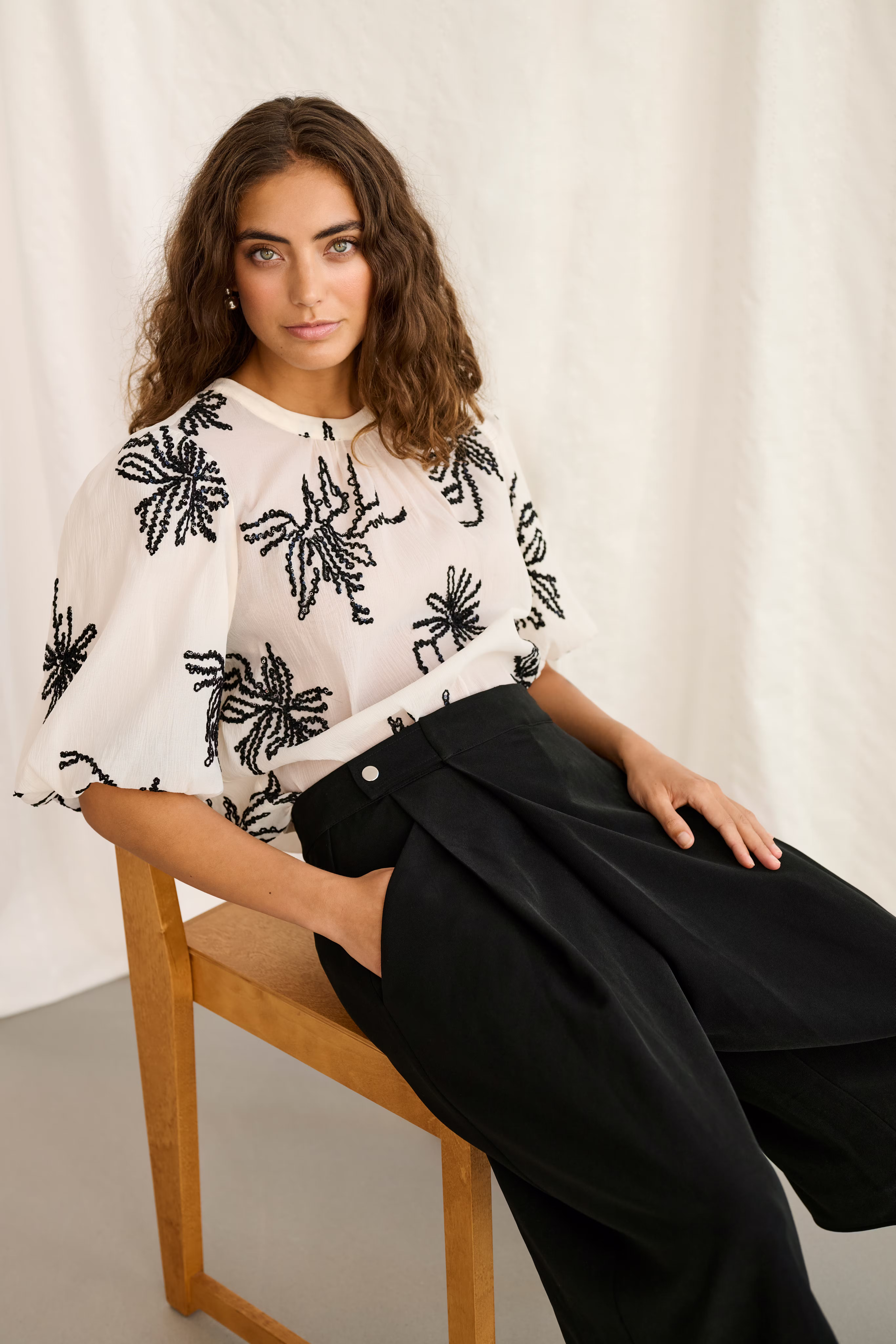 CUbisera Blouse LOCATION NONE 50112976-141107