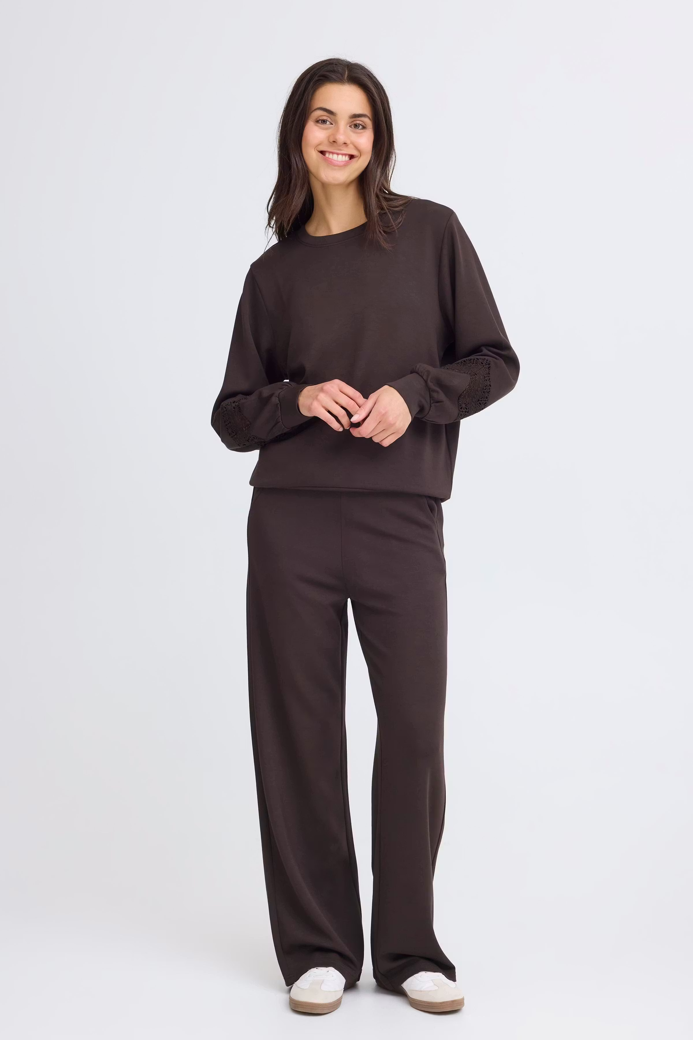 FRAURORA Sweatshirt LOOKBOOK FRONT 20617209-191109