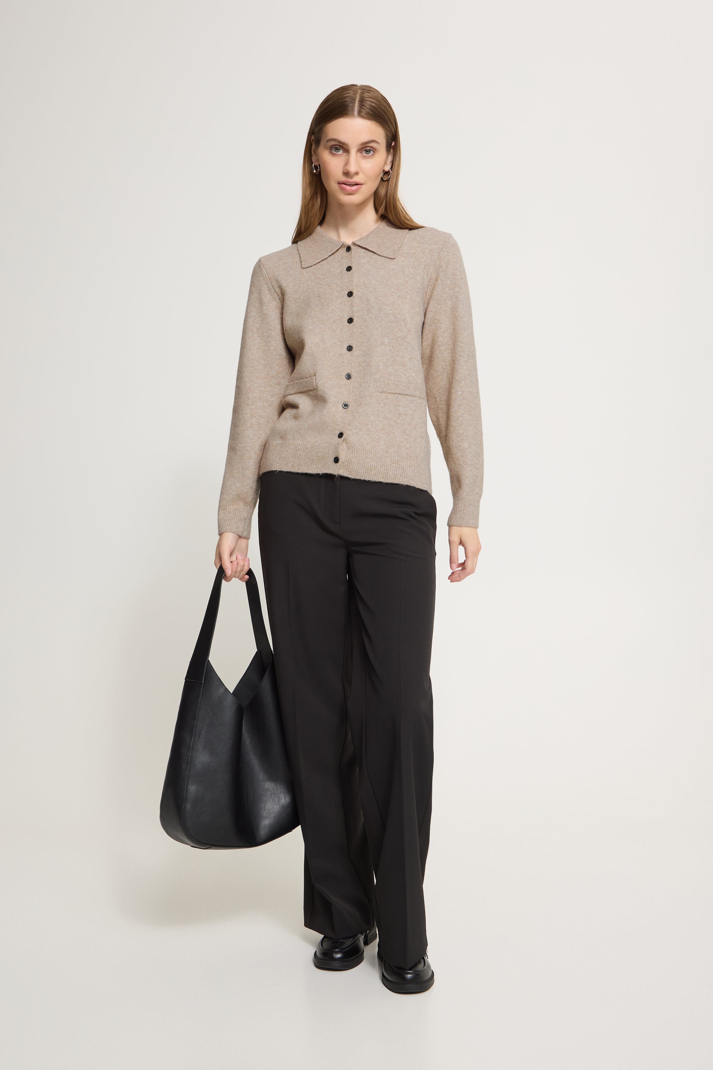 IHDASILA Cardigan LOOKBOOK FRONT 20126164-1304011