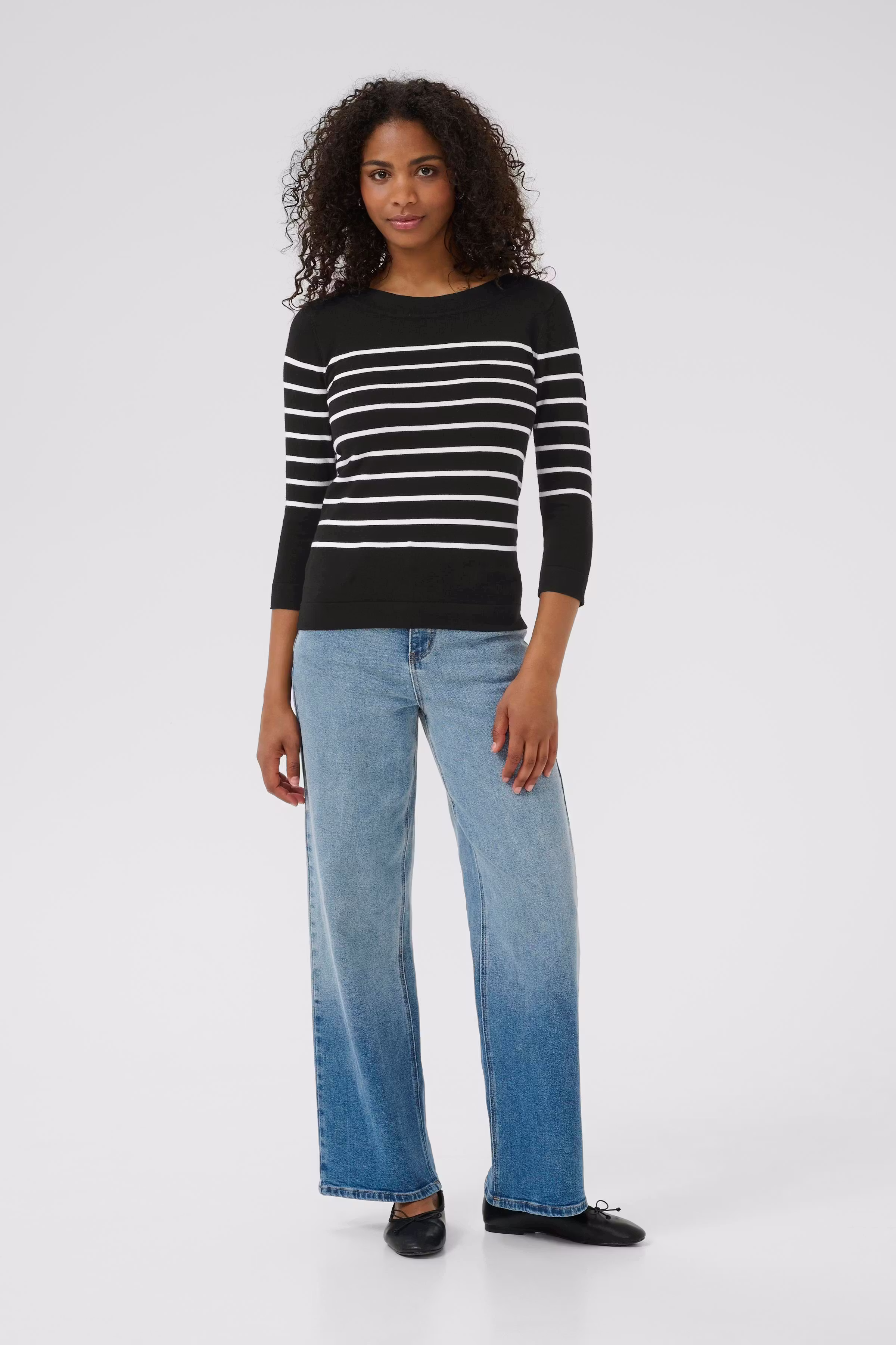 KAlizza Pullover LOOKBOOK FRONT 10510195-107843