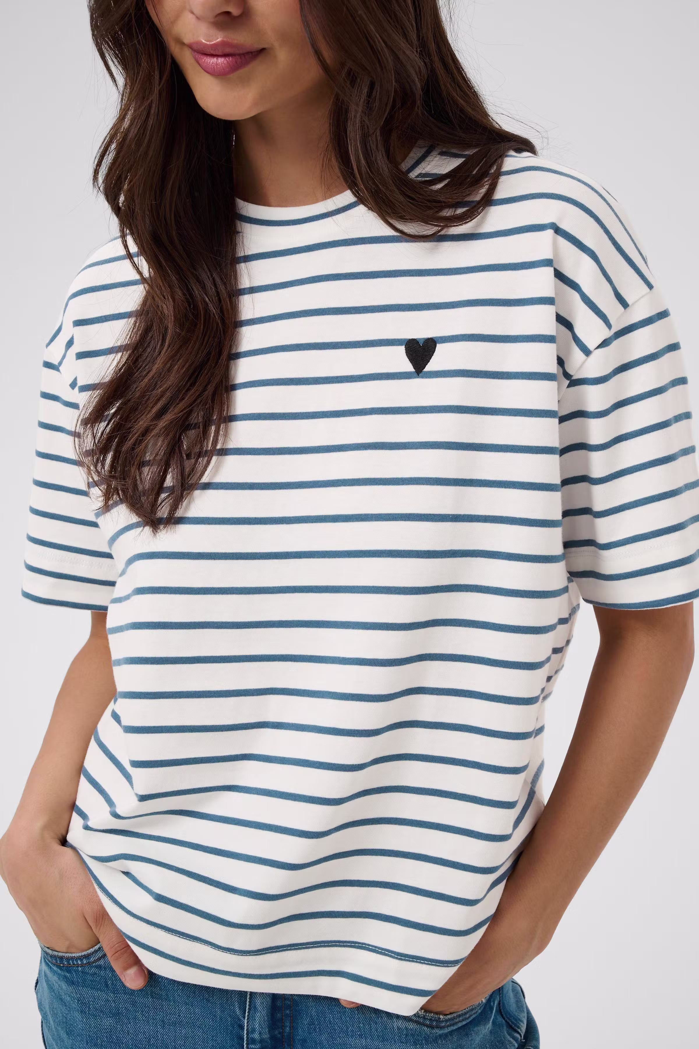 KAminna T-shirt LOOKBOOK DETAIL 10513021-1000589