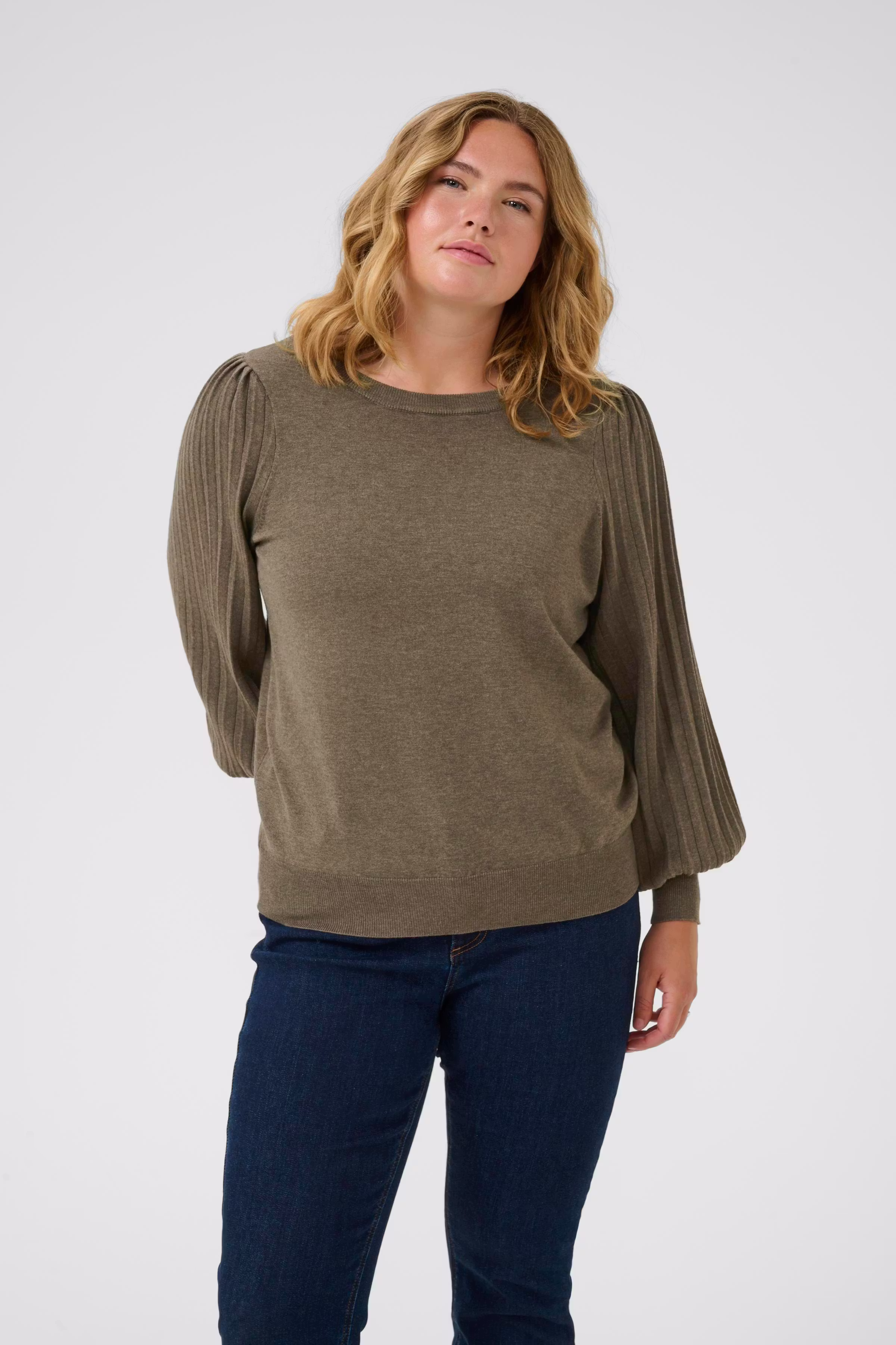 KCloni Pullover LOOKBOOK FRONT 10581811-1908081