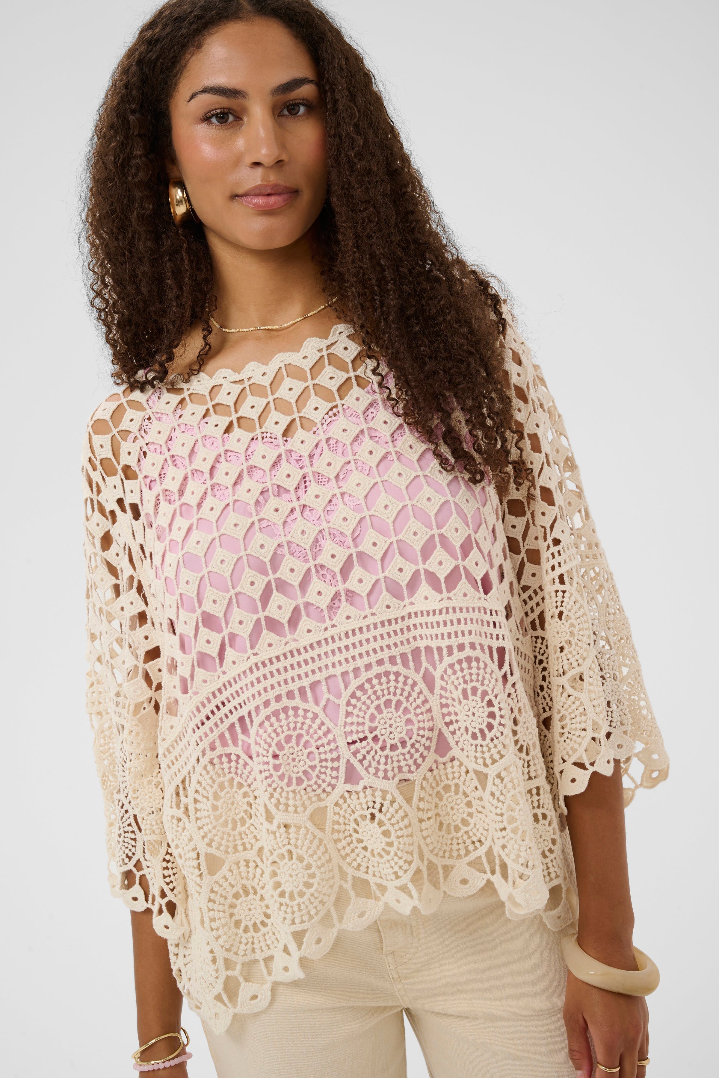 CRGina Poncho LOOKBOOK DETAIL 10614908-130003