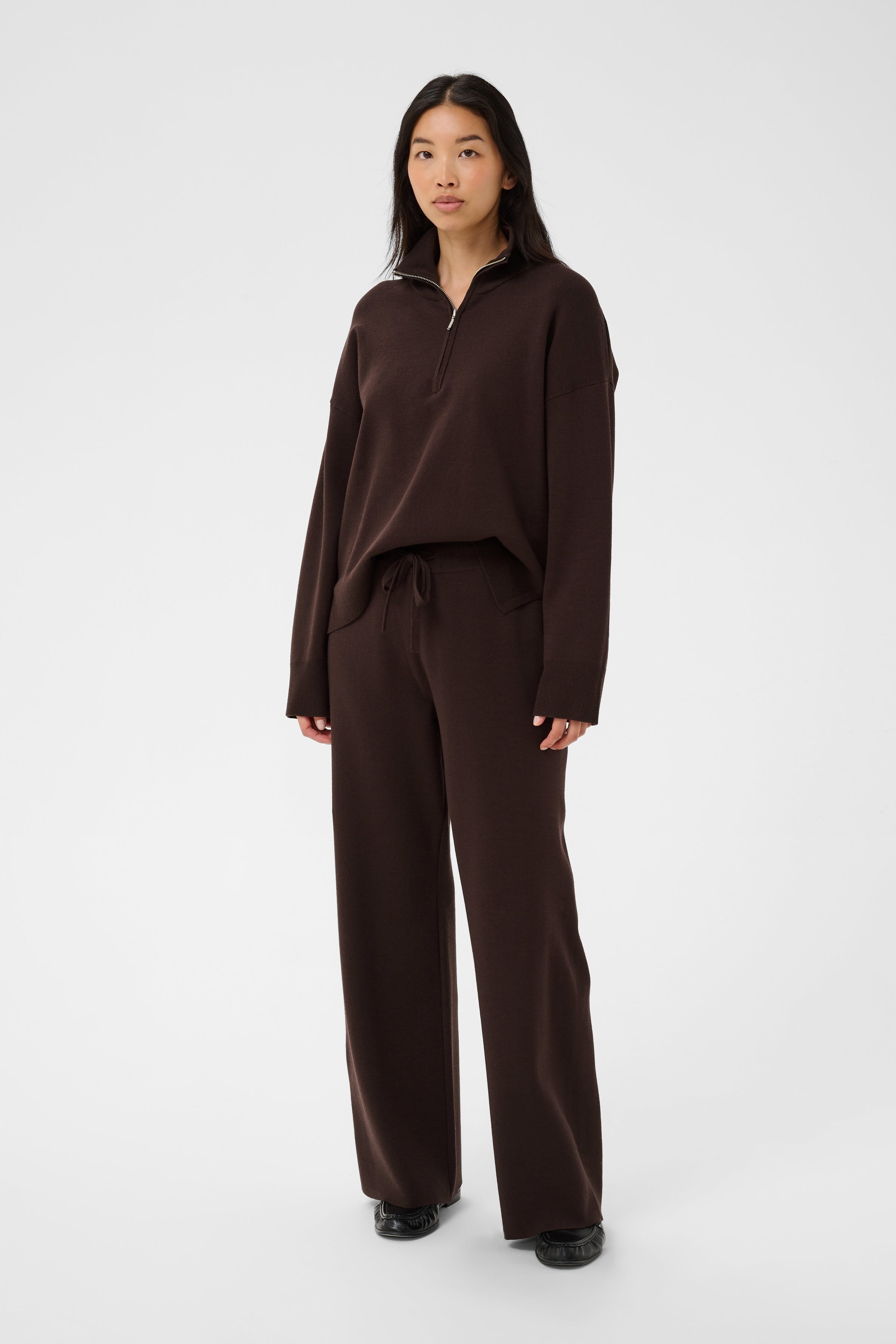KatriePW Hose LOOKBOOK FRONT 30310876-191106