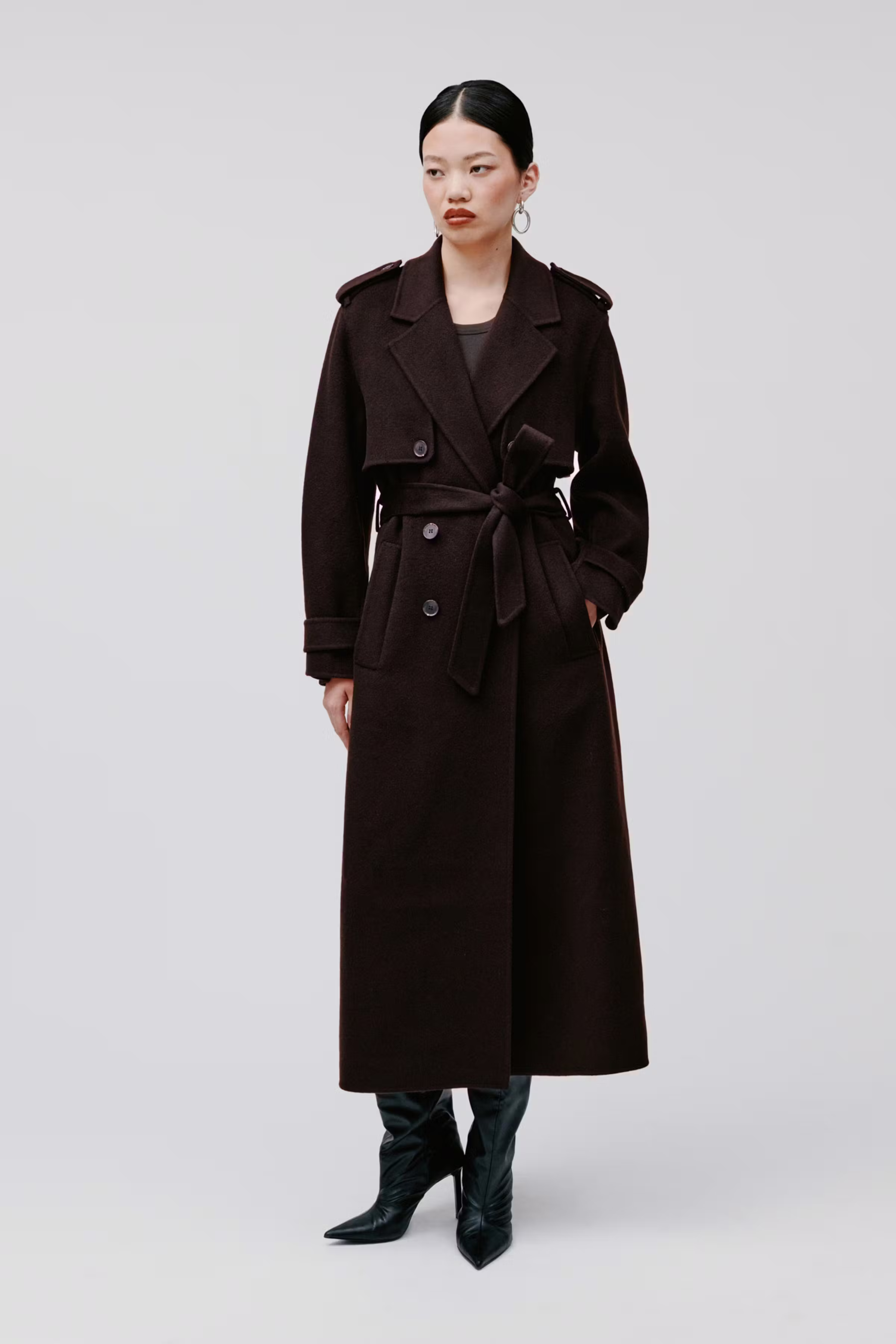 COLETTE Mantel LOOKBOOK FRONT 30600565-BR291