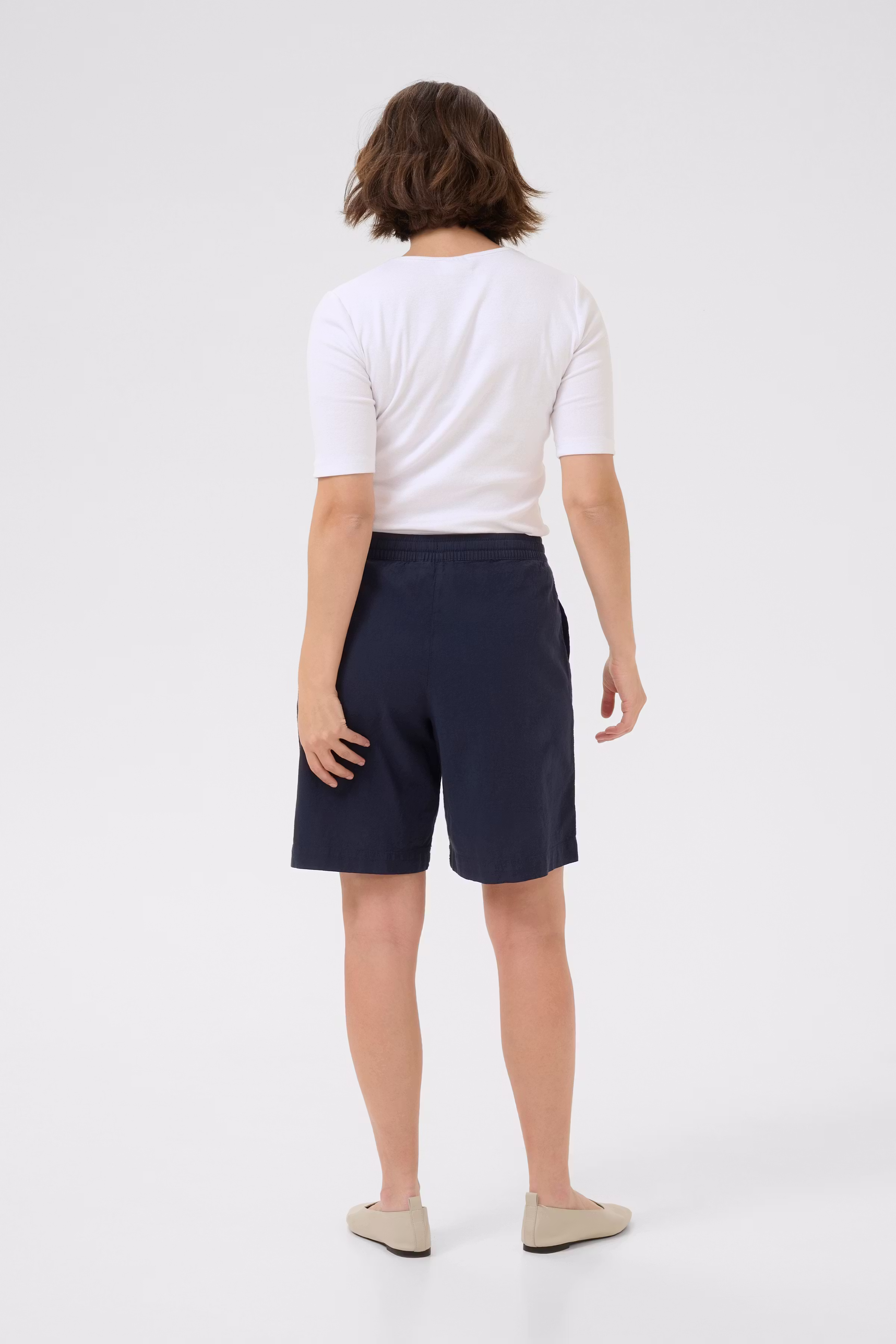 KAnaya Shorts LOOKBOOK BACK 10509502-194020