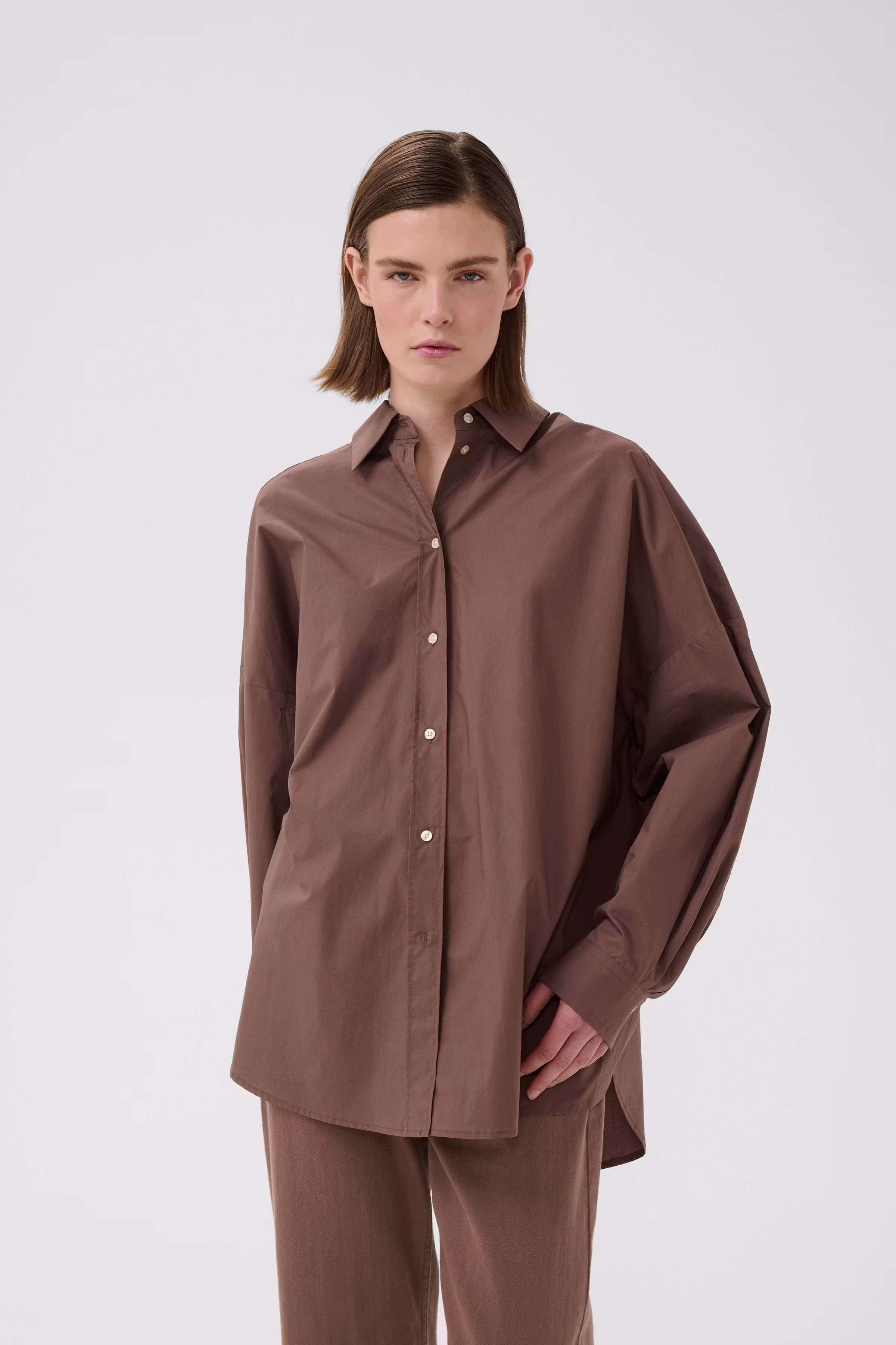 HAZEIW Hemd LOOKBOOK FRONT 30112708-181307