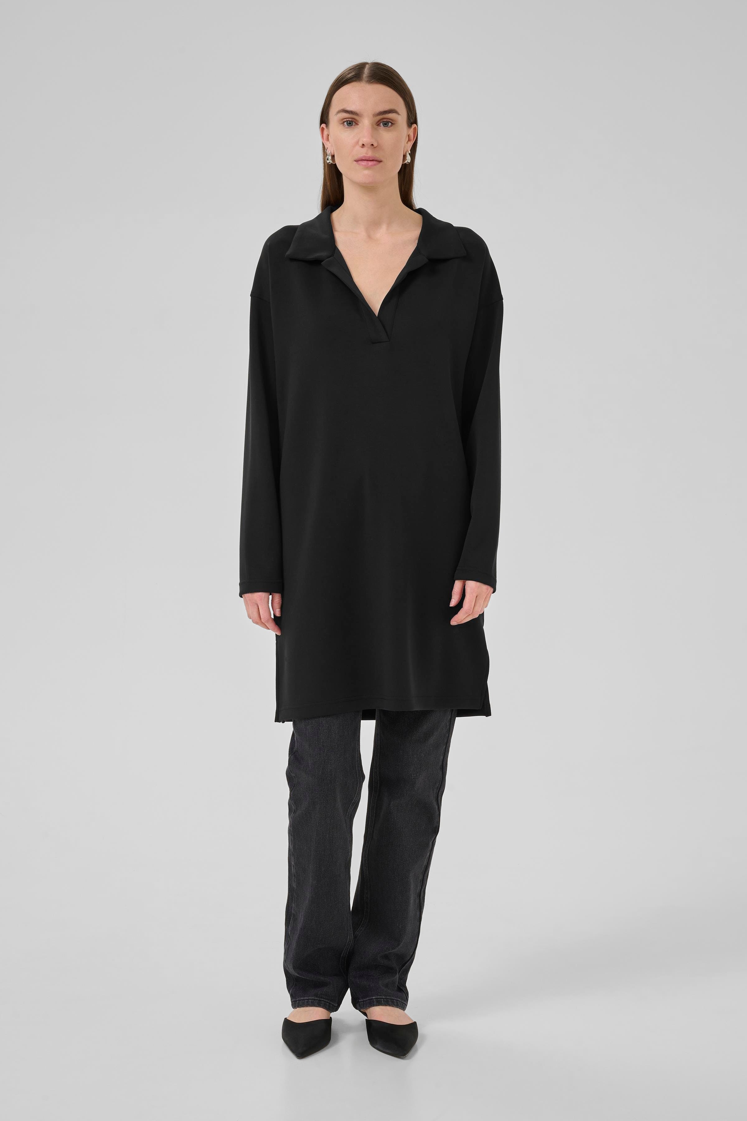 HelleMW Dress LOOKBOOK FRONT 10705233-100031