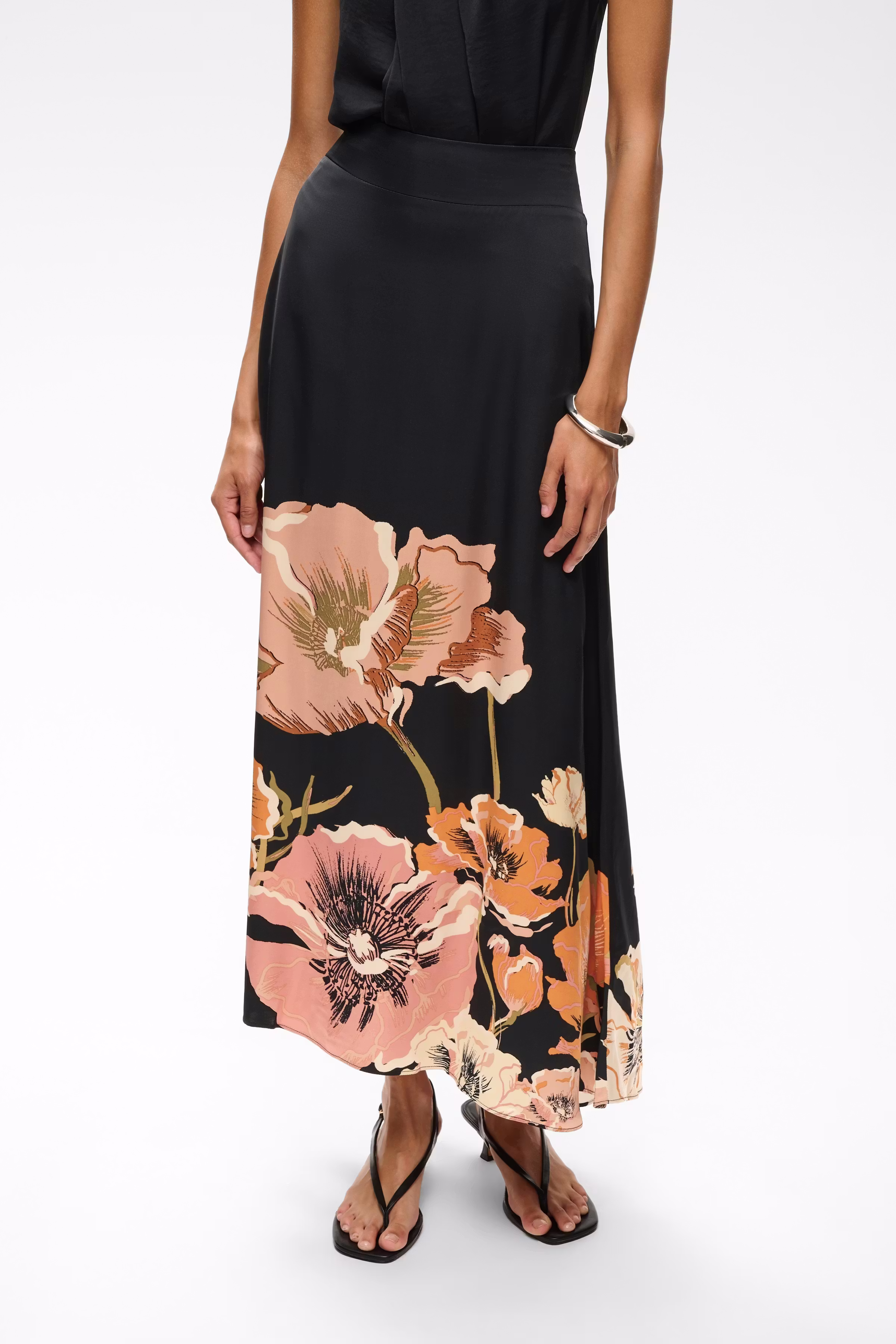 ZiomaIW Skirt LOOKBOOK FRONT 30111260-194008