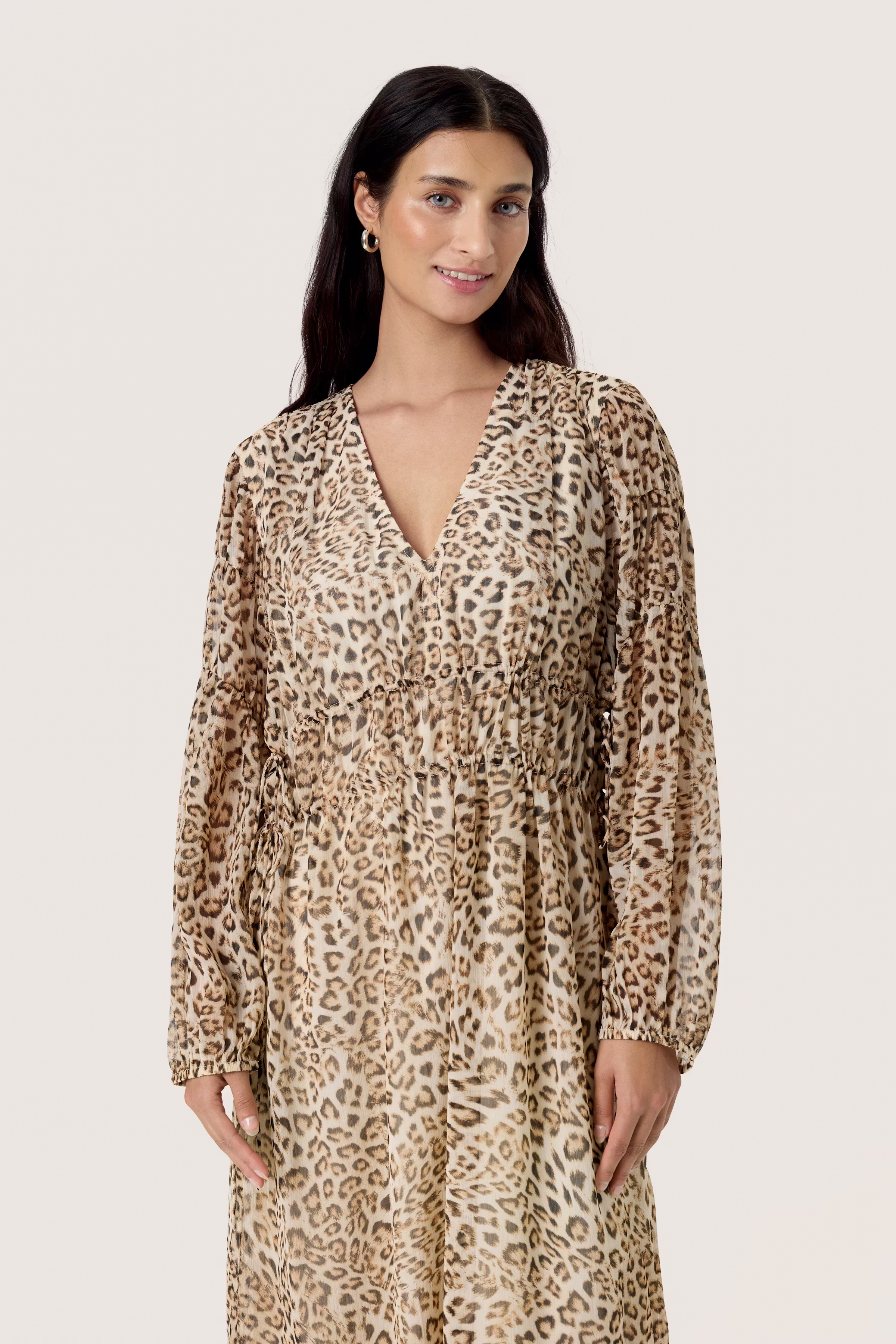 SLAnaya Kleid LOOKBOOK FRONT 30408428-303941