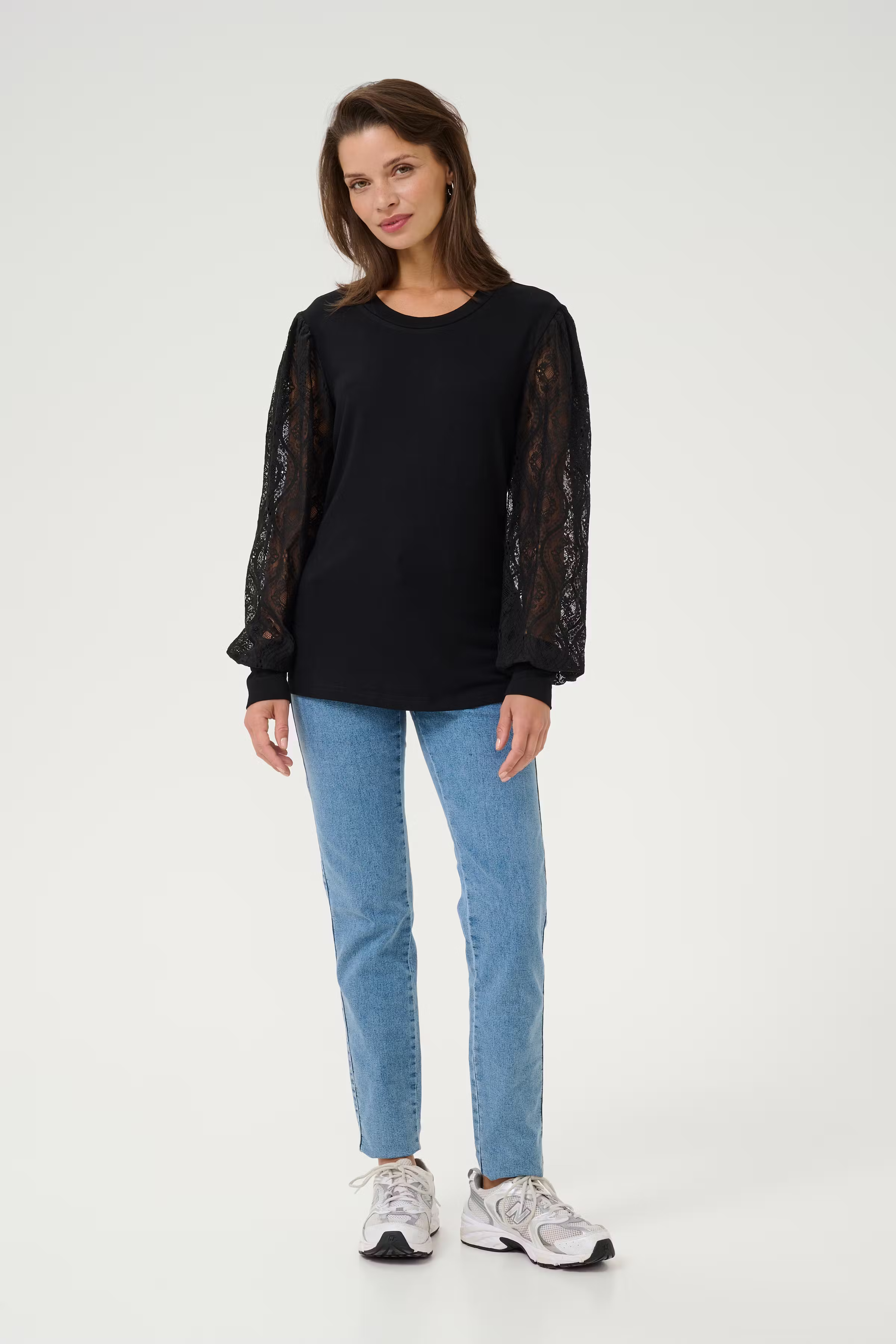 KAnima Bluse LOOKBOOK FRONT 10509520-100121