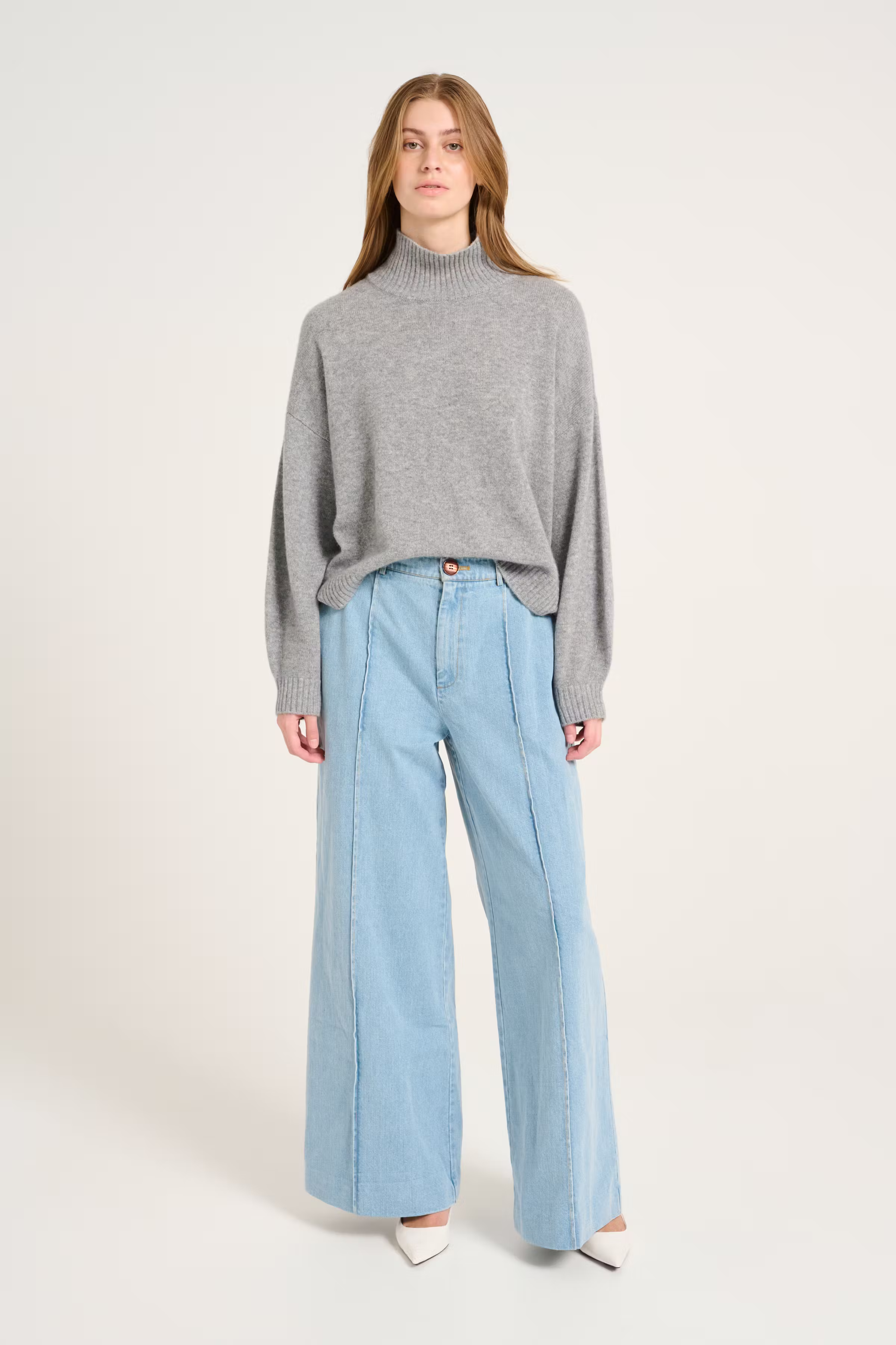 VellaGZ Trousers LOOKBOOK FRONT 10910096-104611