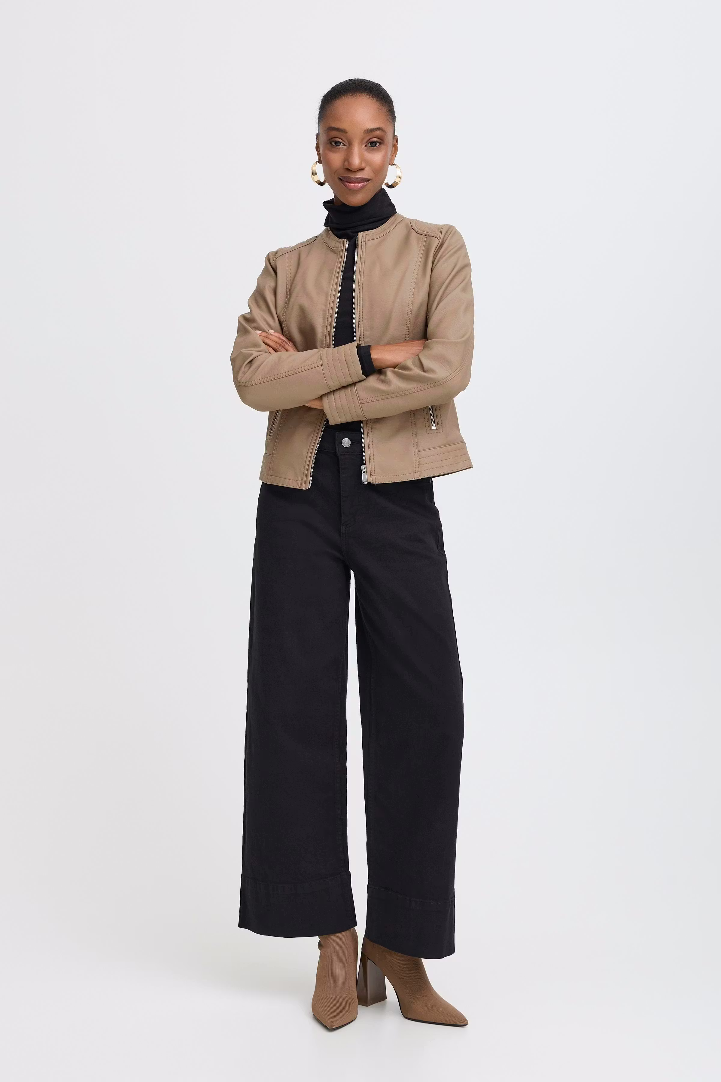 BYACOM Oberbekleidung LOOKBOOK FRONT 20809396-181112