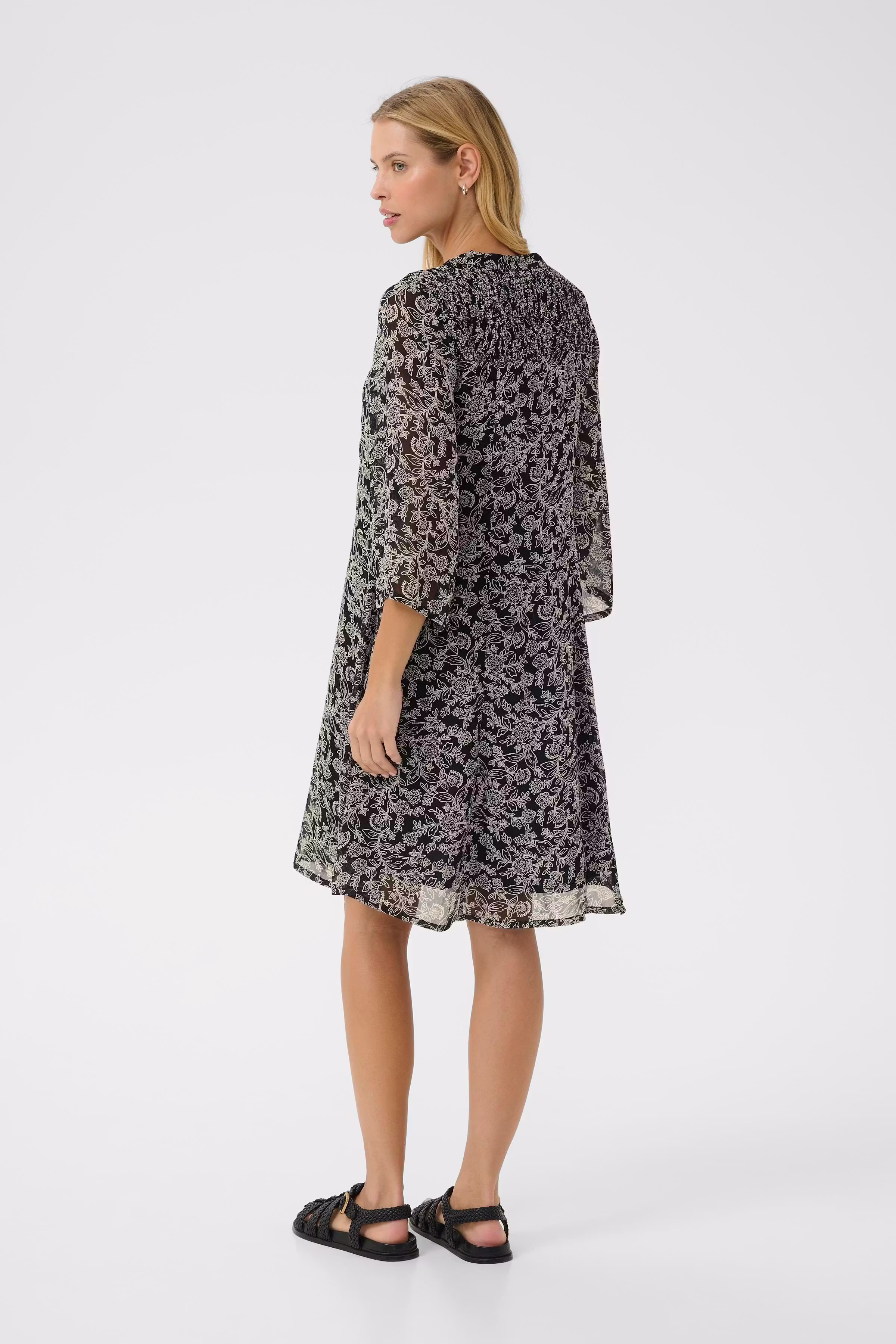 ElkaPW Kjole LOOKBOOK BACK 30308413-304005