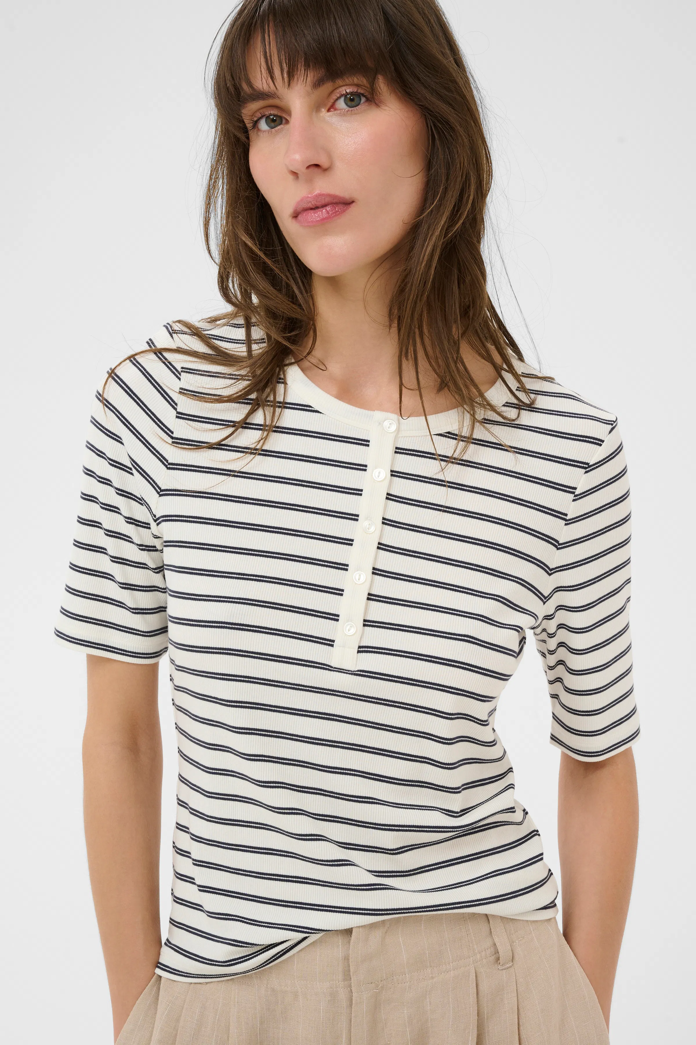 AngelinaPW T-shirt LOOKBOOK DETAIL 30310488-304795