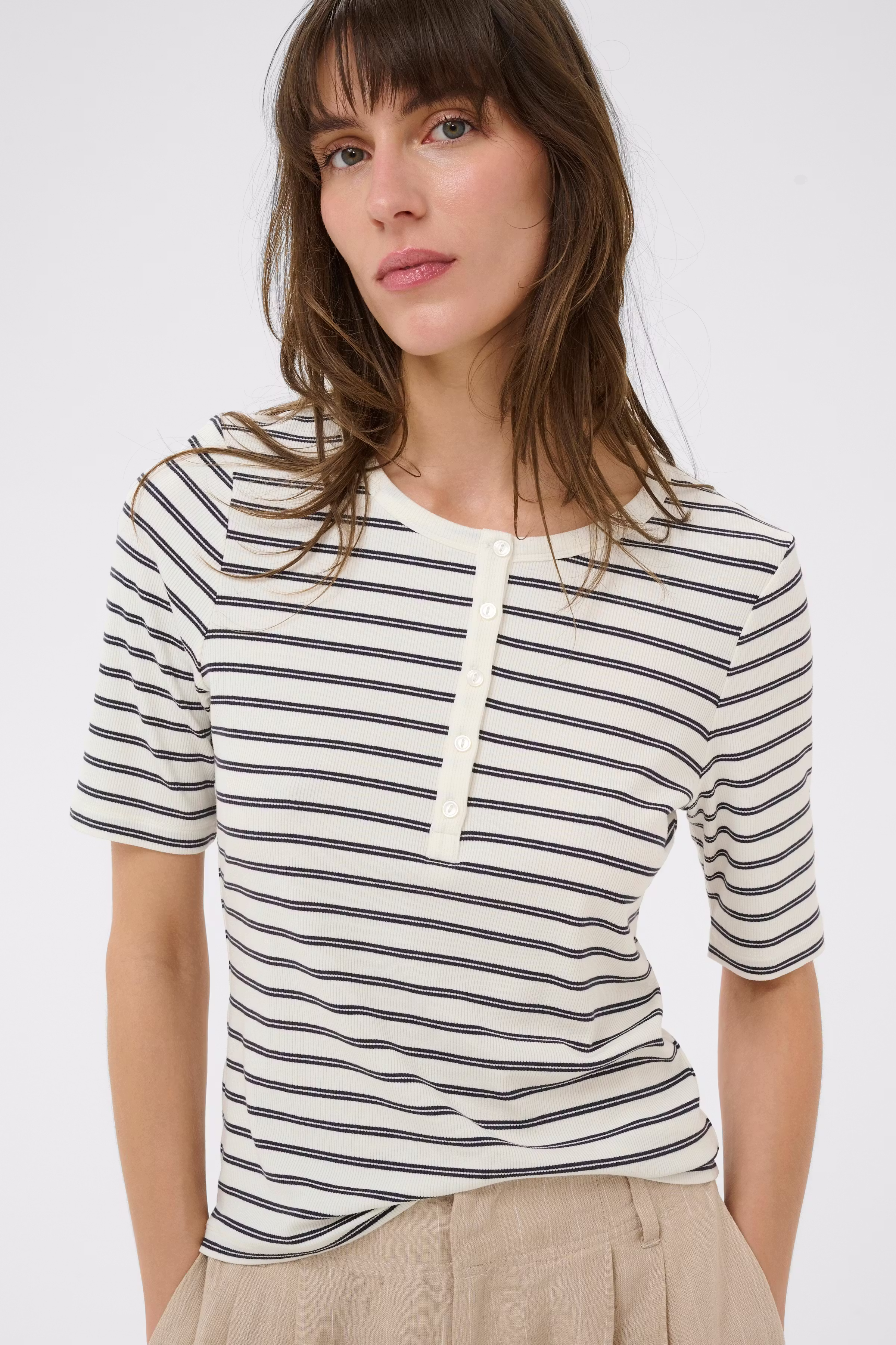 AngelinaPW T-shirt LOOKBOOK DETAIL 30310488-304795