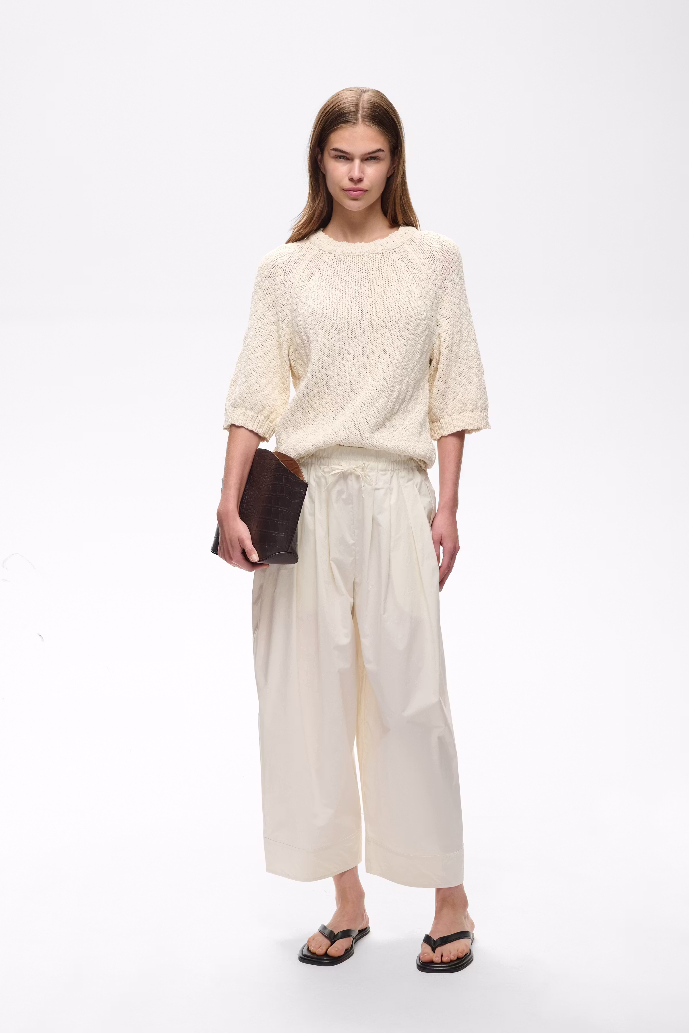 HAZEIW Trousers LOOKBOOK FRONT 30112711-120601
