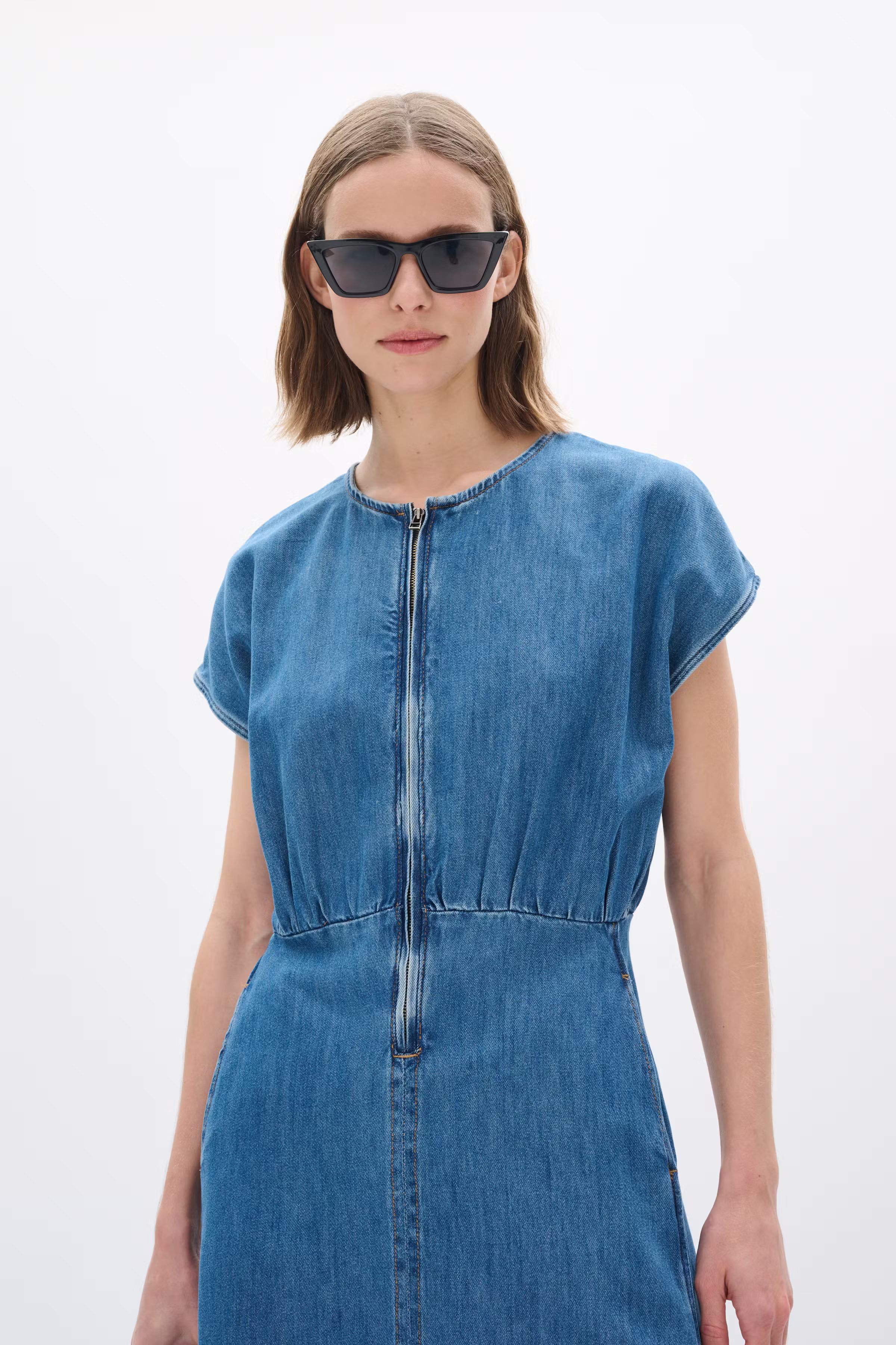 DaceyIW Kleid LOOKBOOK FRONT 30110686-301979