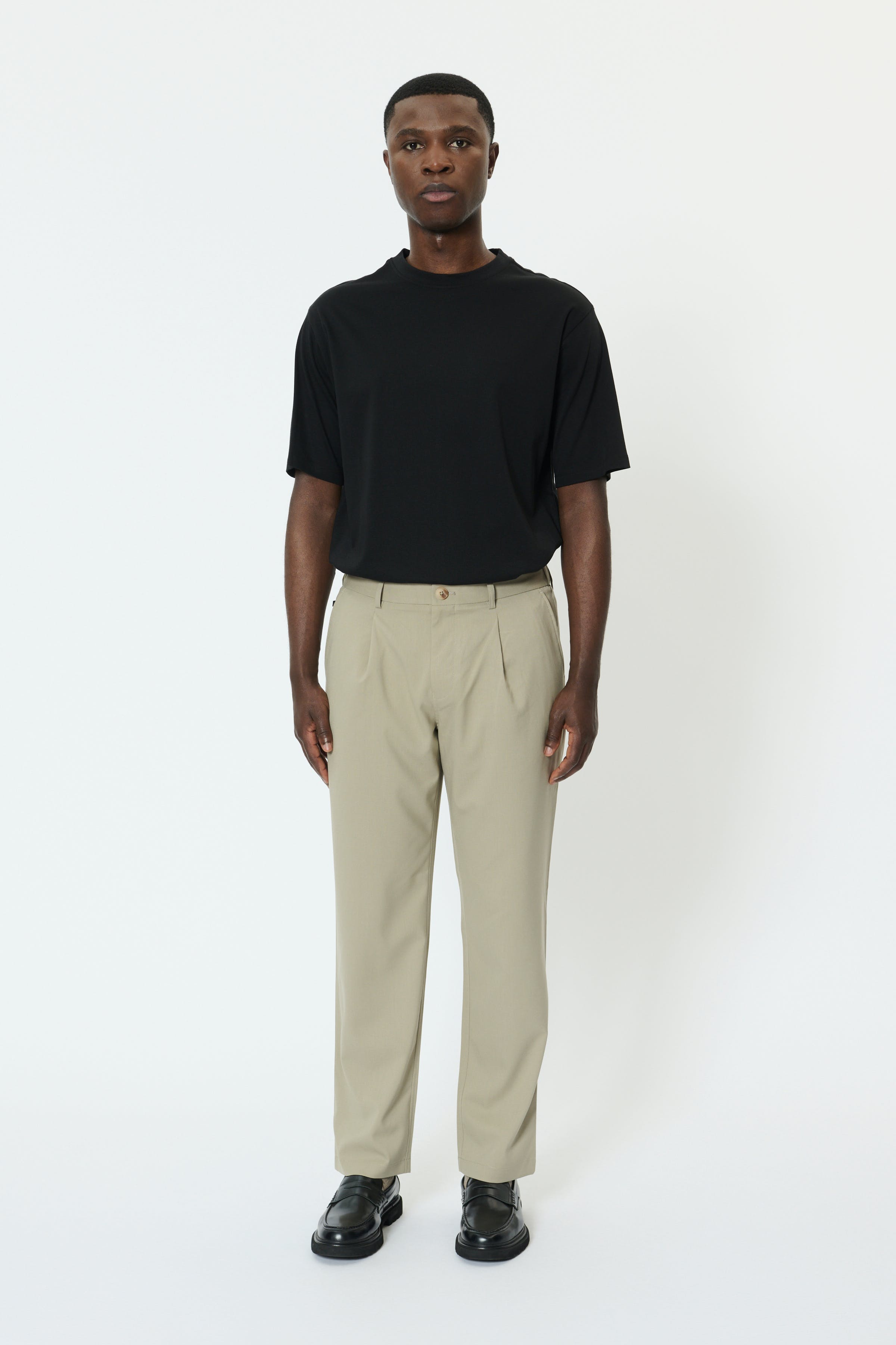 MAhart Trousers LOOKBOOK FRONT 30208992-171108