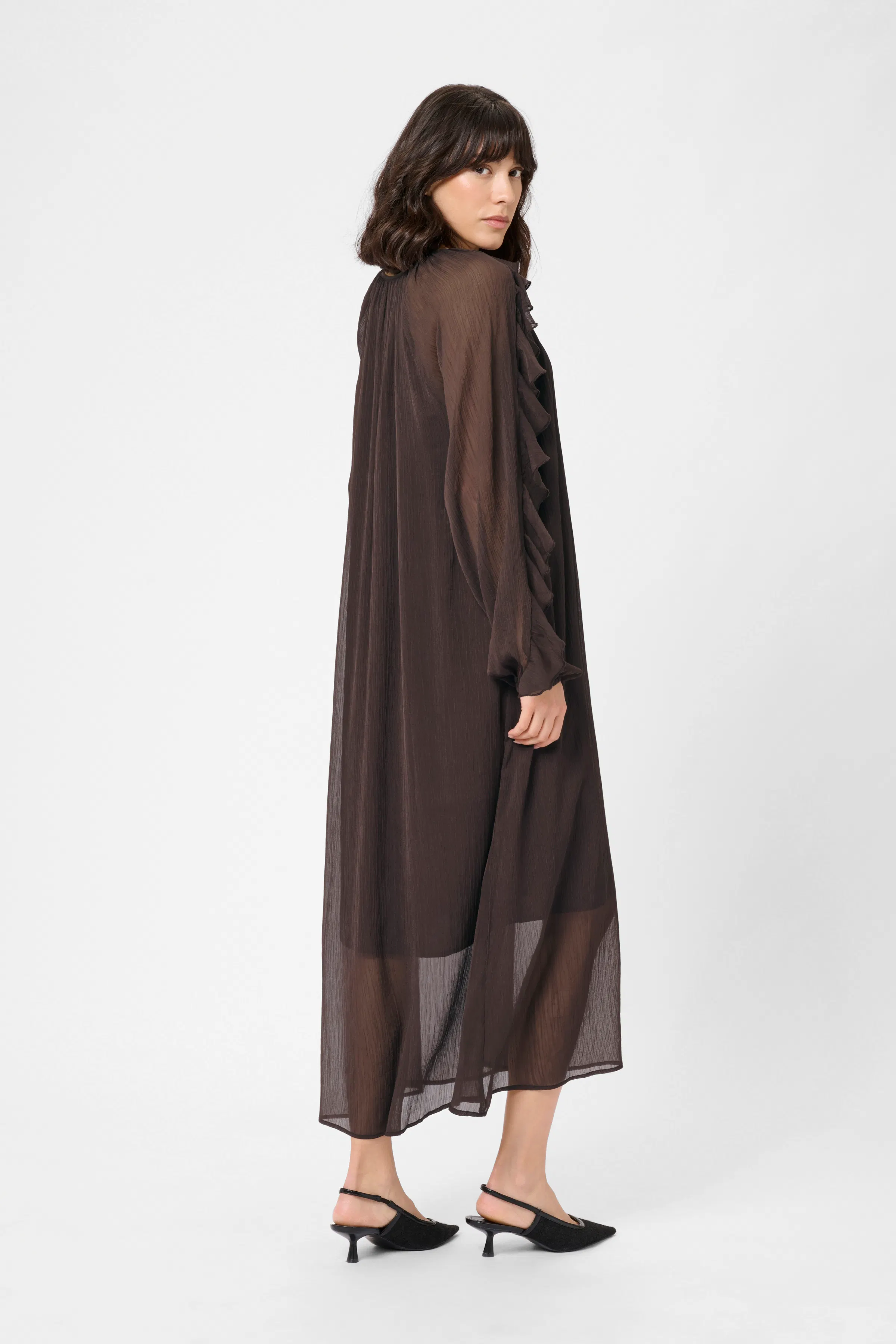 KAmila Kjole LOOKBOOK BACK 10510920-191111