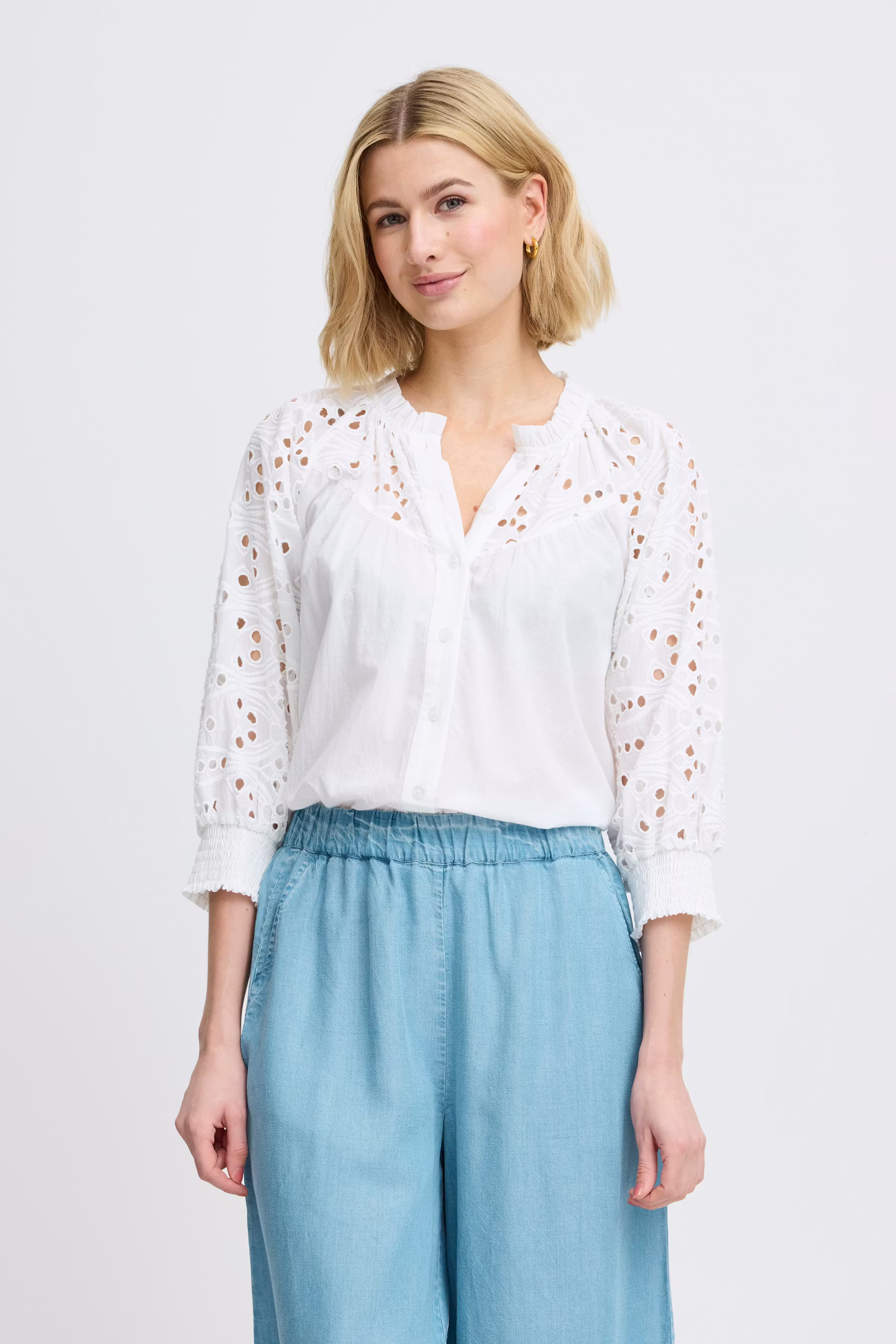 FREVELYN Shorts LOOKBOOK FRONT 20613866-200988