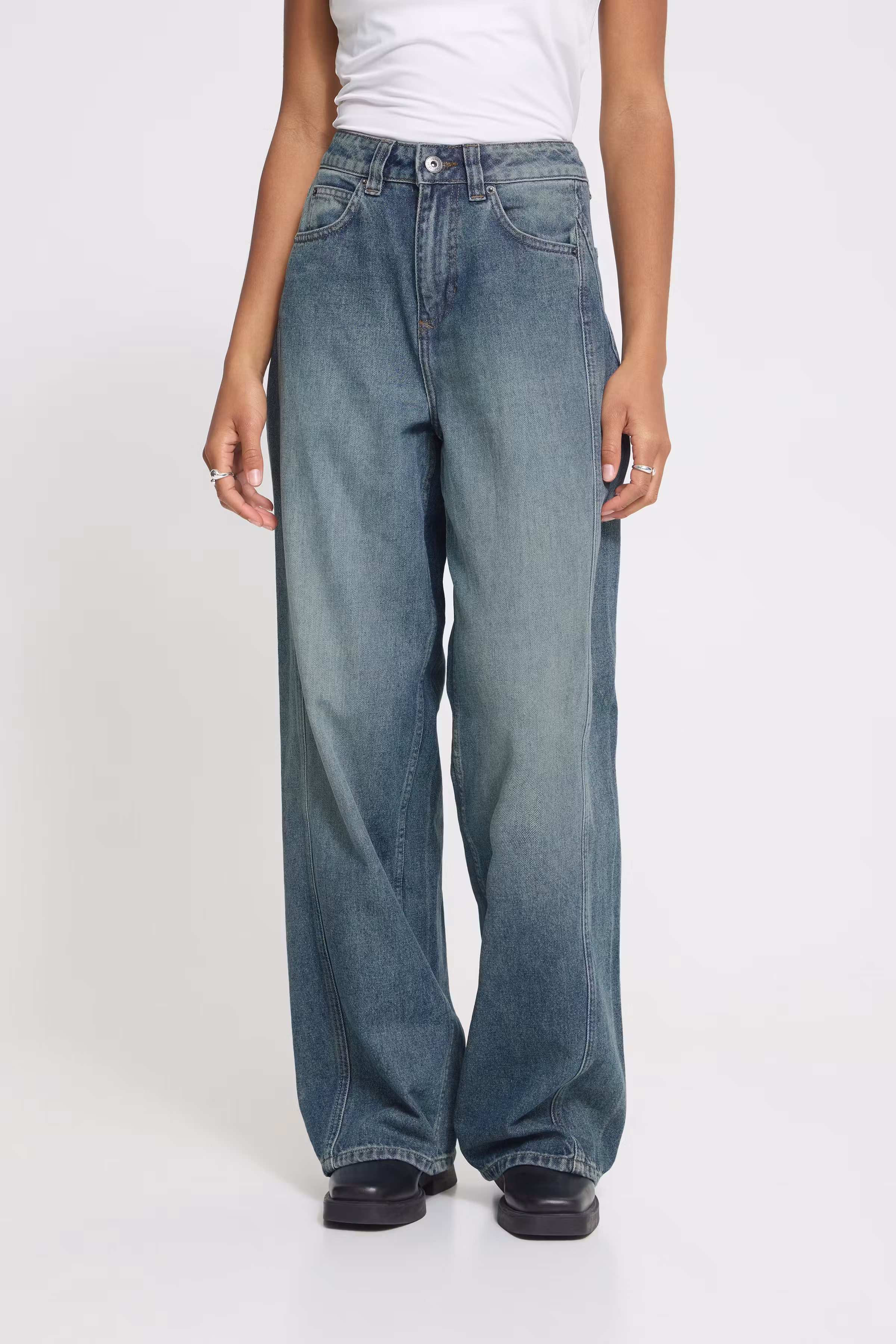 IHNAOLIA Jeans LOOKBOOK FRONT 20126087-900006597